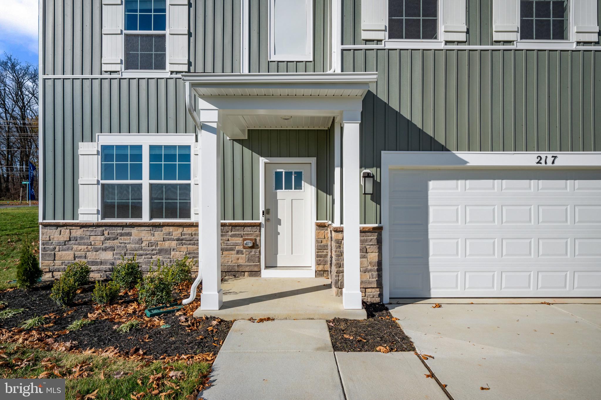 STONECREST - Residential