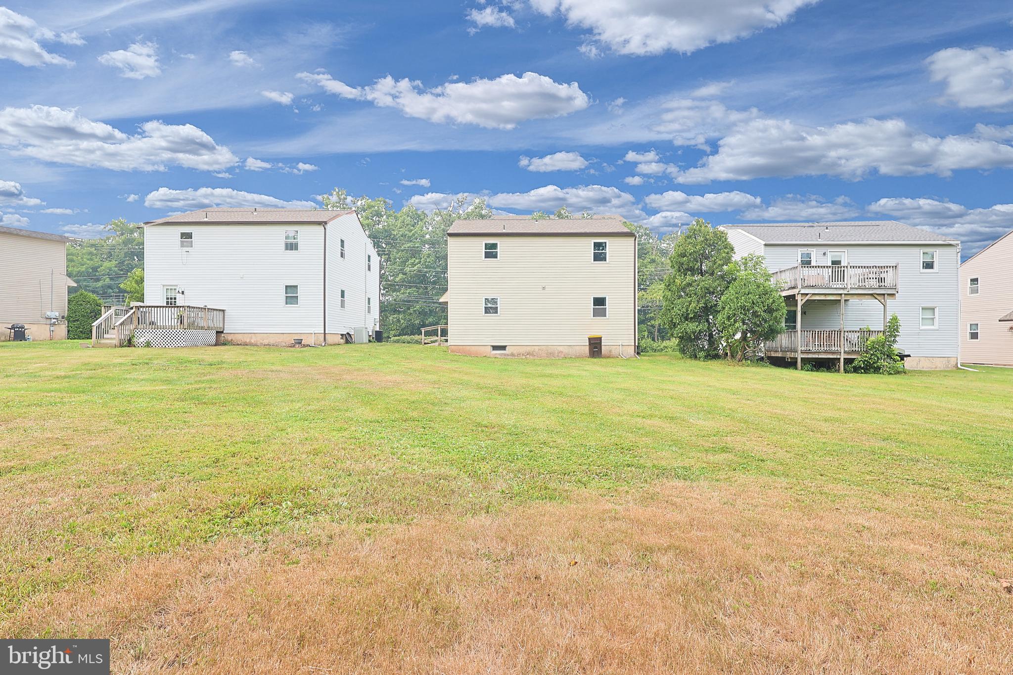 107 HUNTER WAY