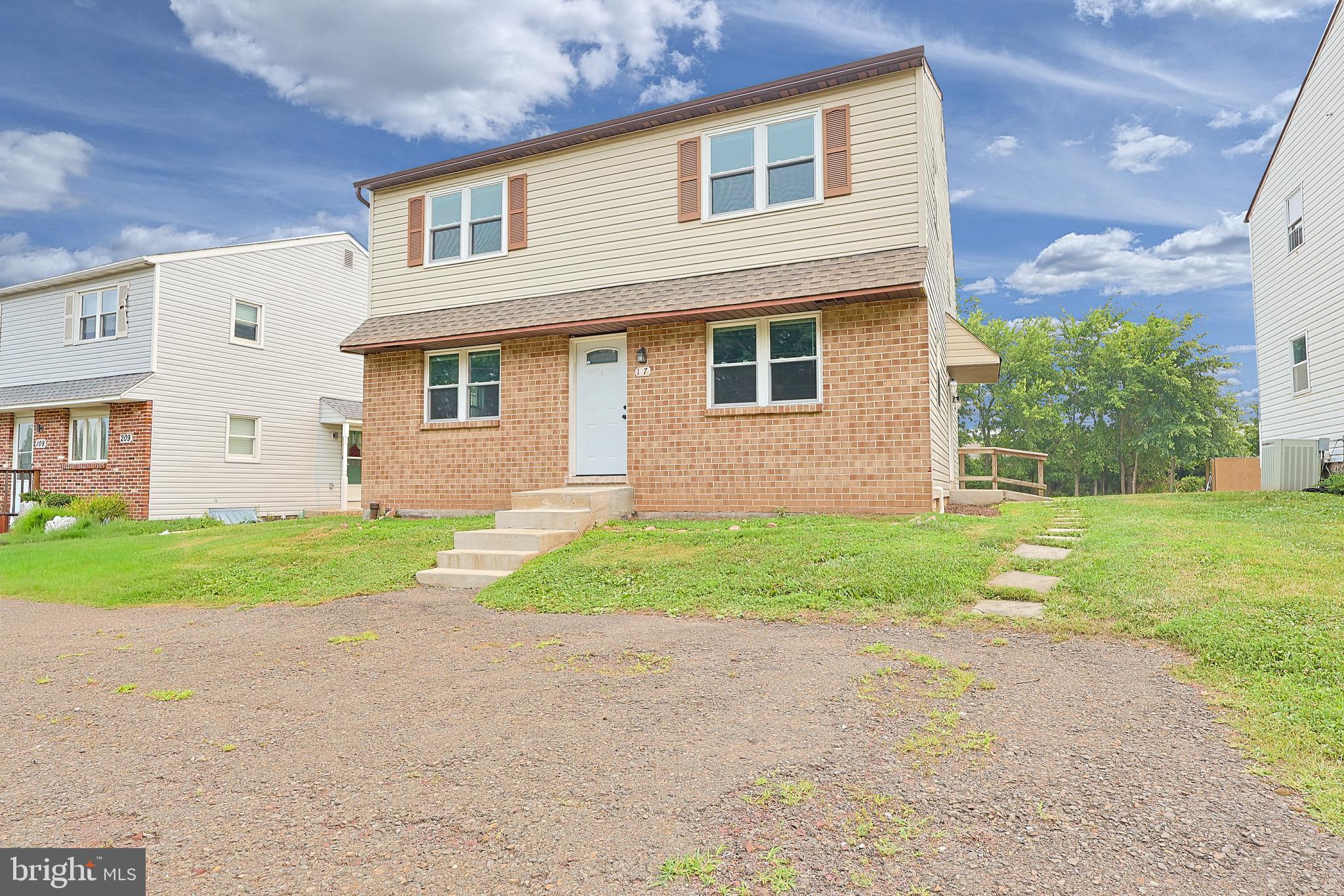 107 HUNTER WAY