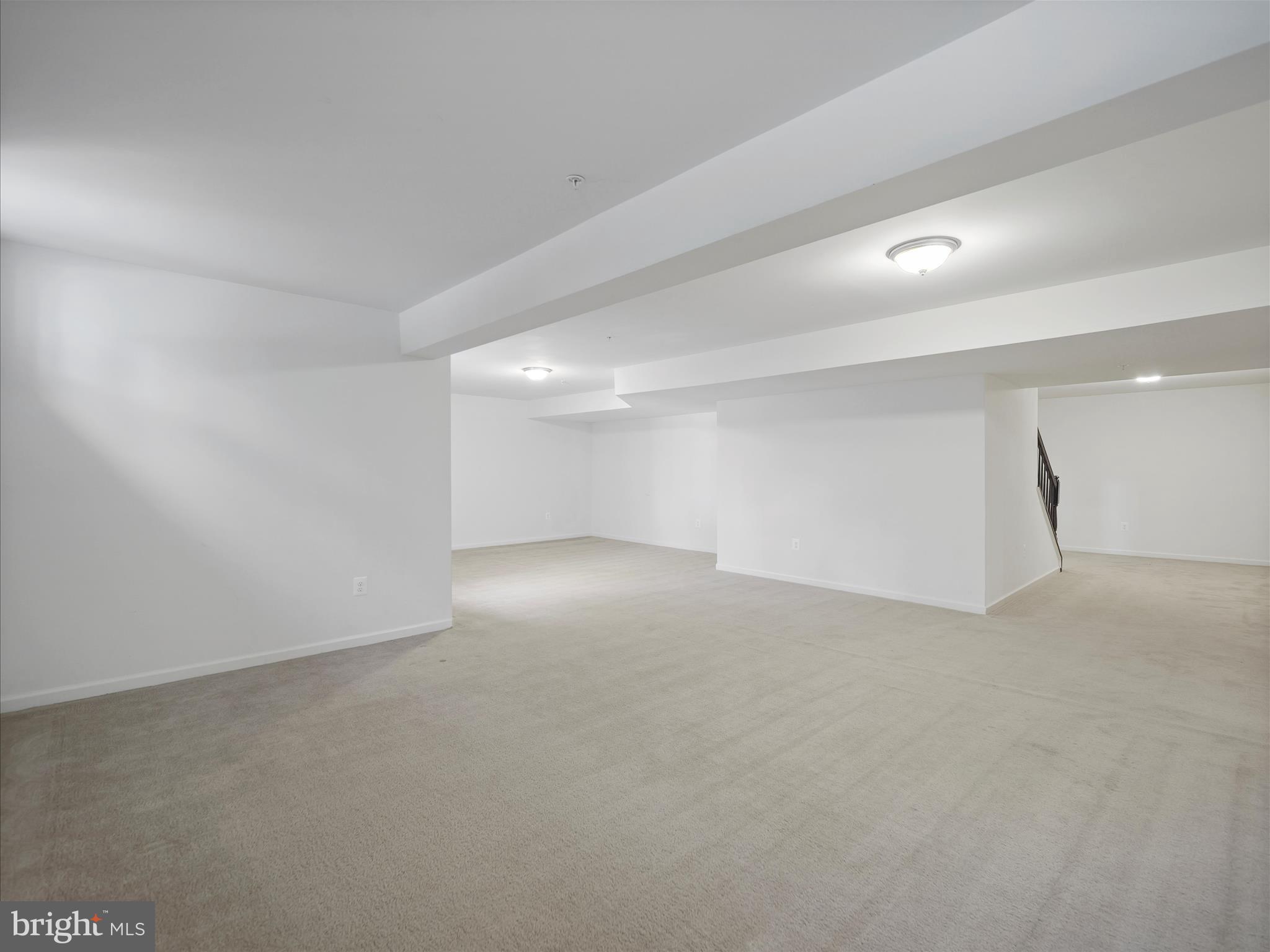 MAPLE VALLEY ESTATES - Residential Lease