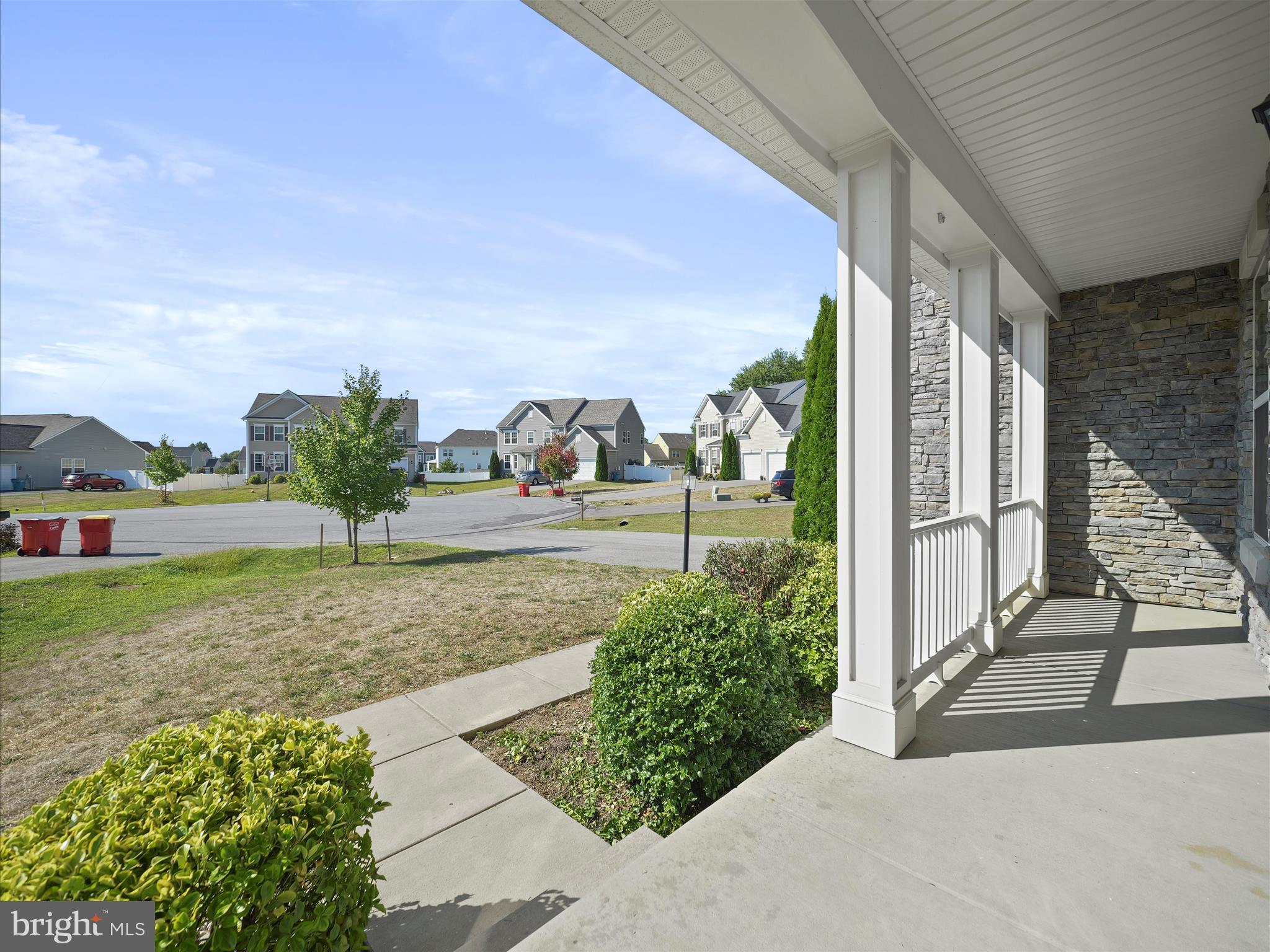 MAPLE VALLEY ESTATES - Residential Lease