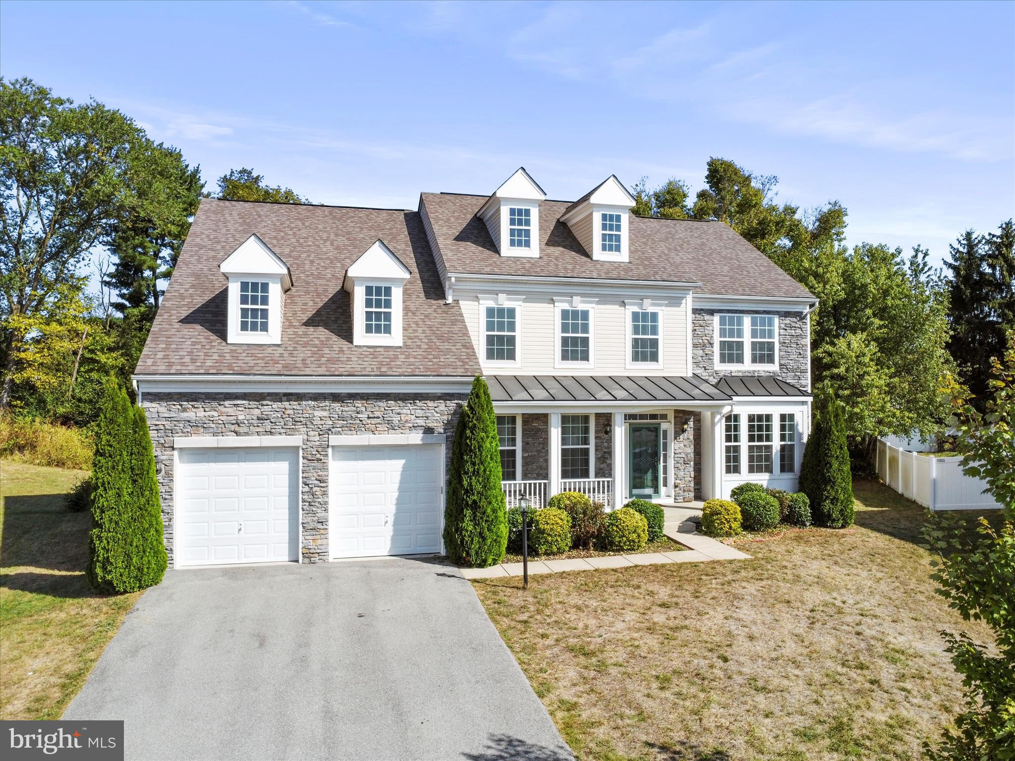 MAPLE VALLEY ESTATES - Residential Lease