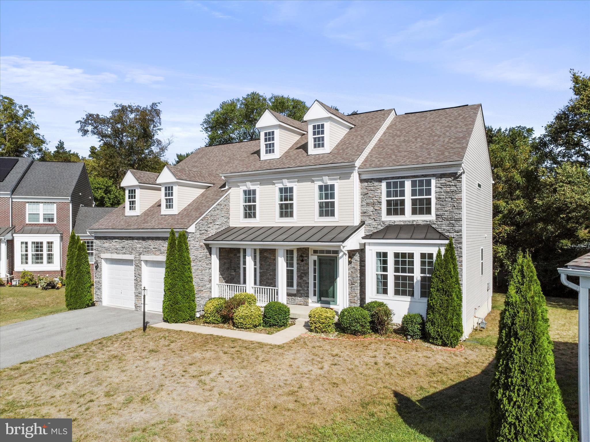 MAPLE VALLEY ESTATES - Residential Lease