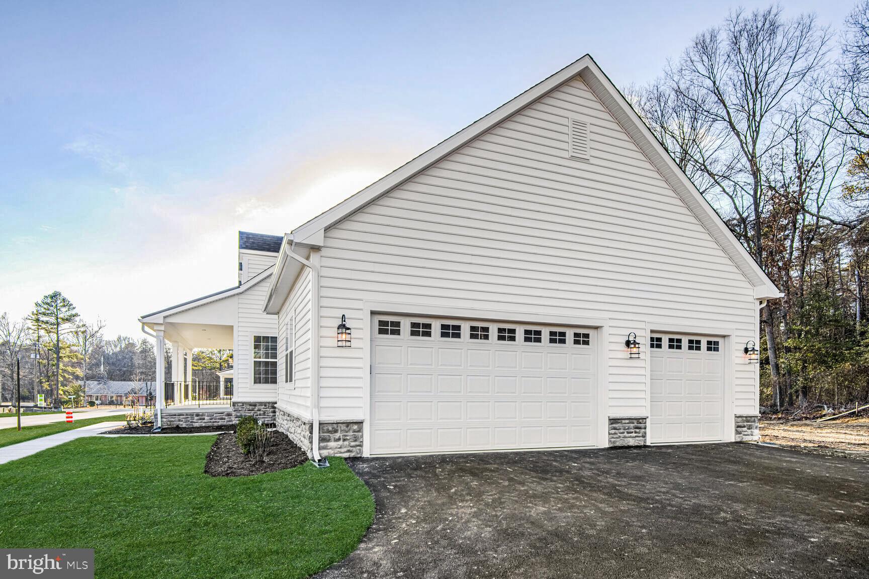 GLENN DALE - Residential