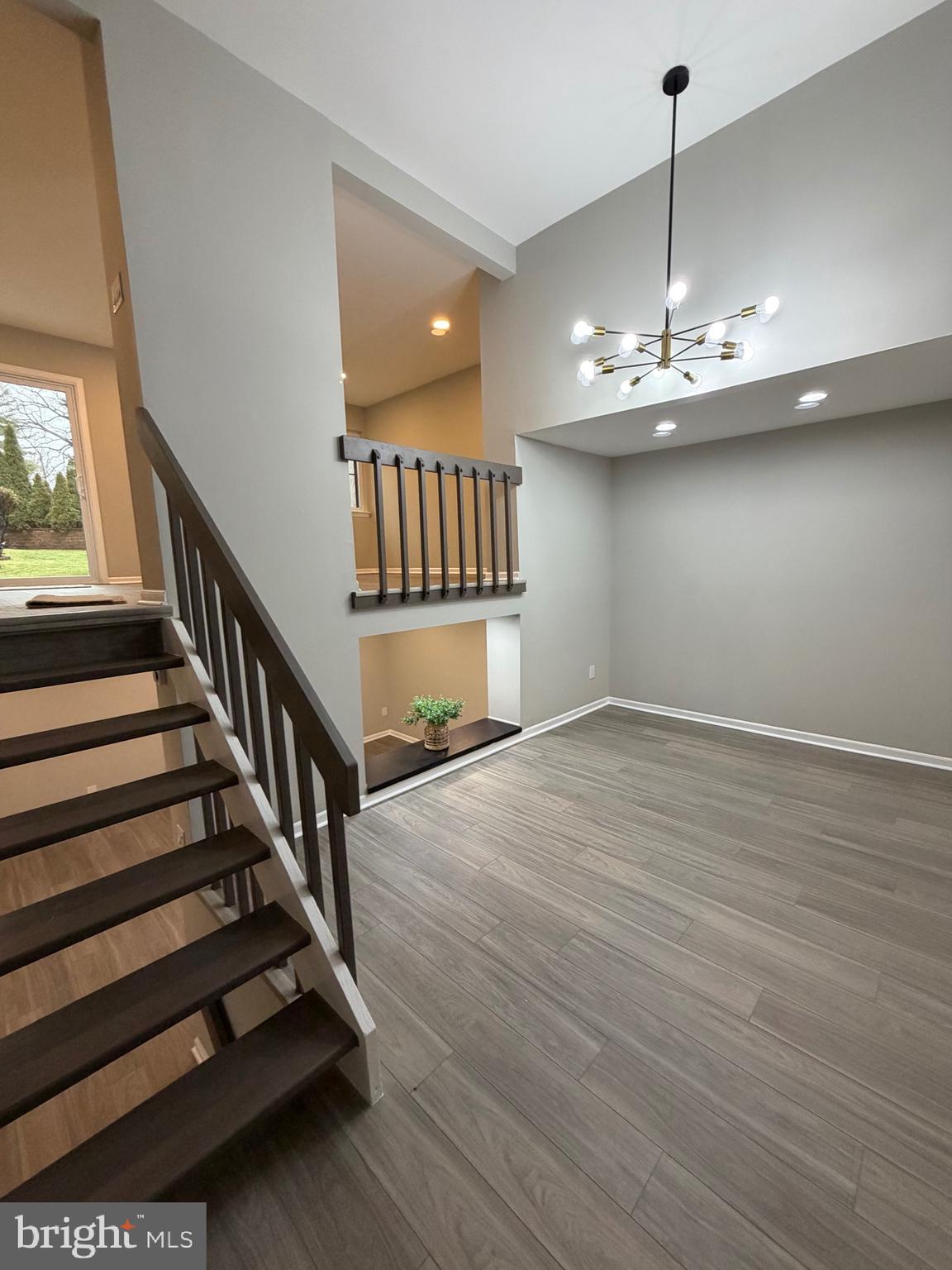 PRUSSIAN WOODS - Residential