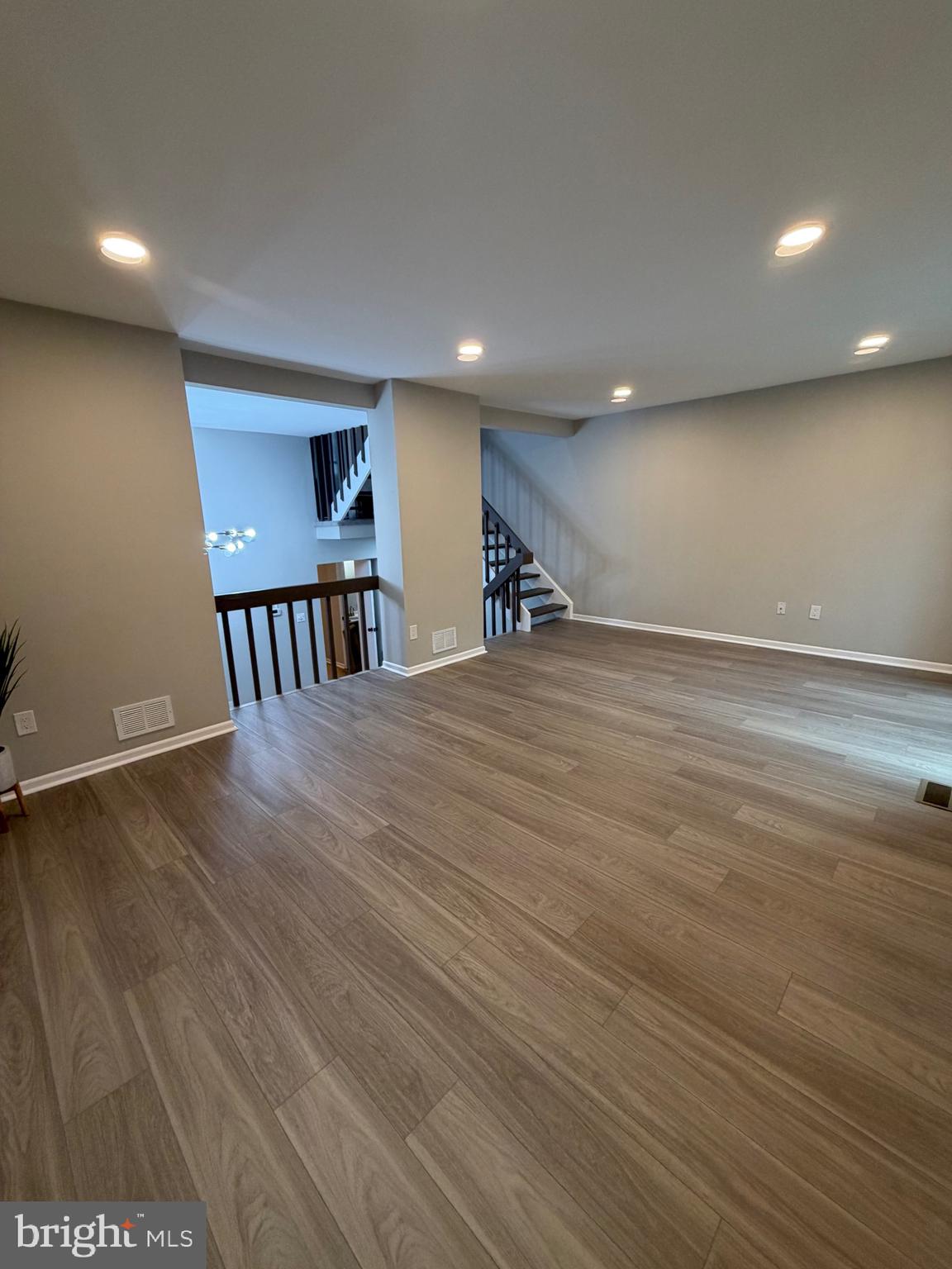 PRUSSIAN WOODS - Residential