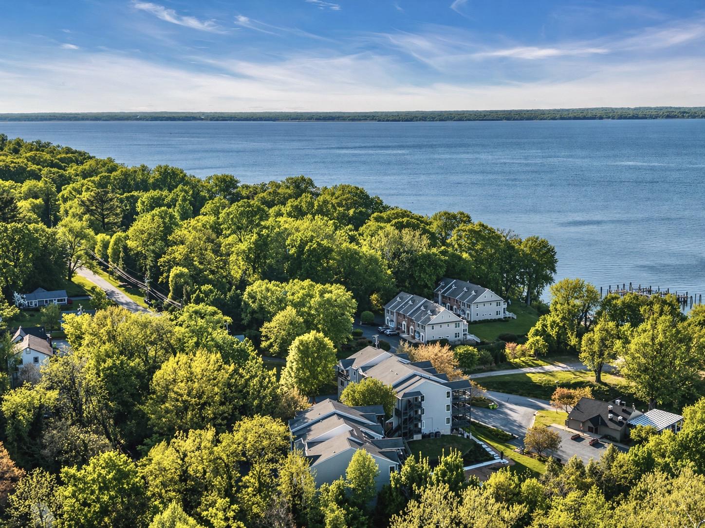 RIGBIE BLUFF - Residential