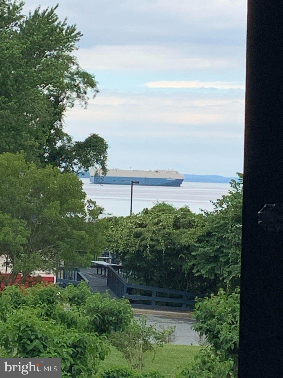 10 ERICSSON AVENUE 33