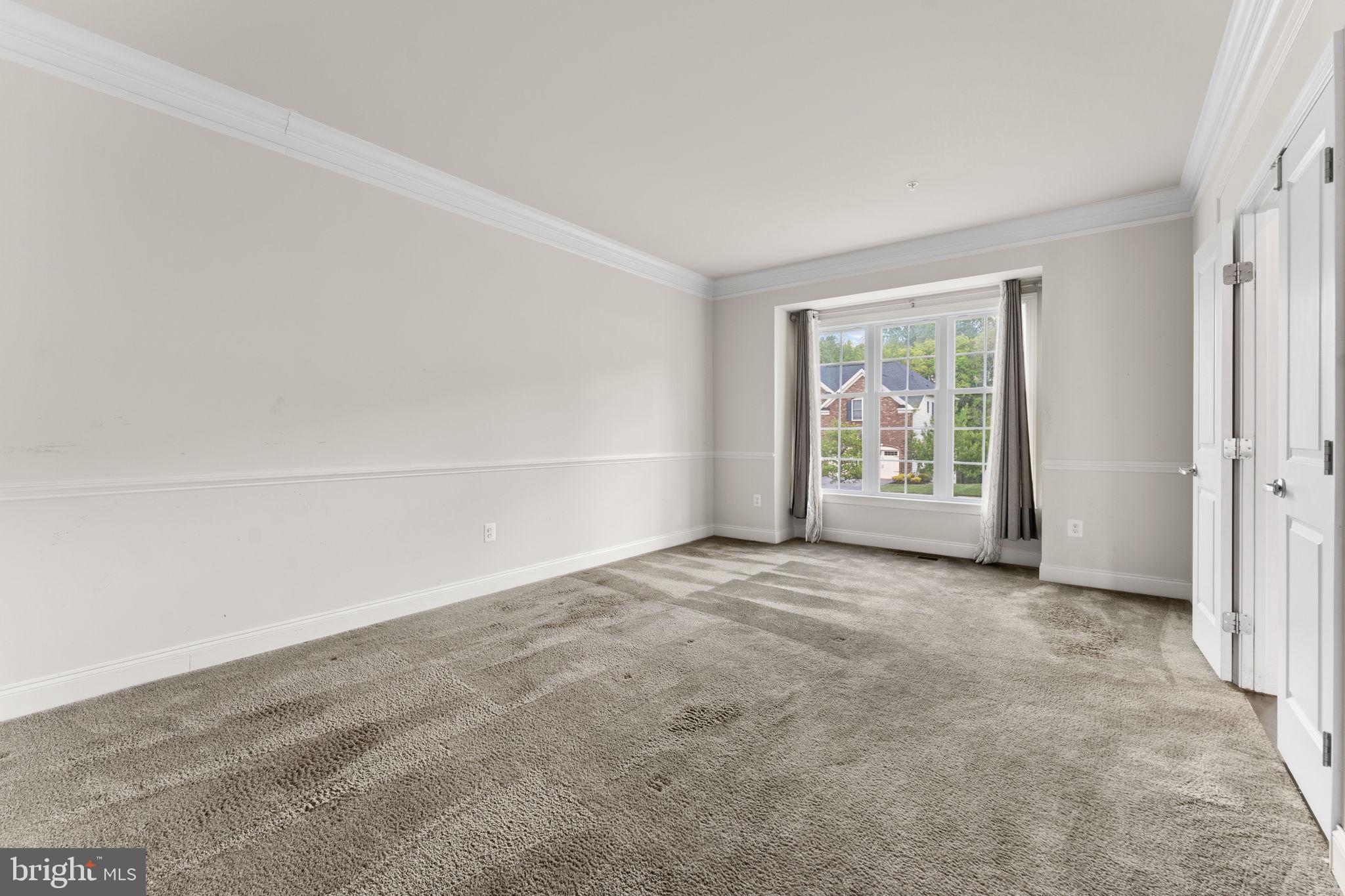 MARLBORO RIDGE - Residential