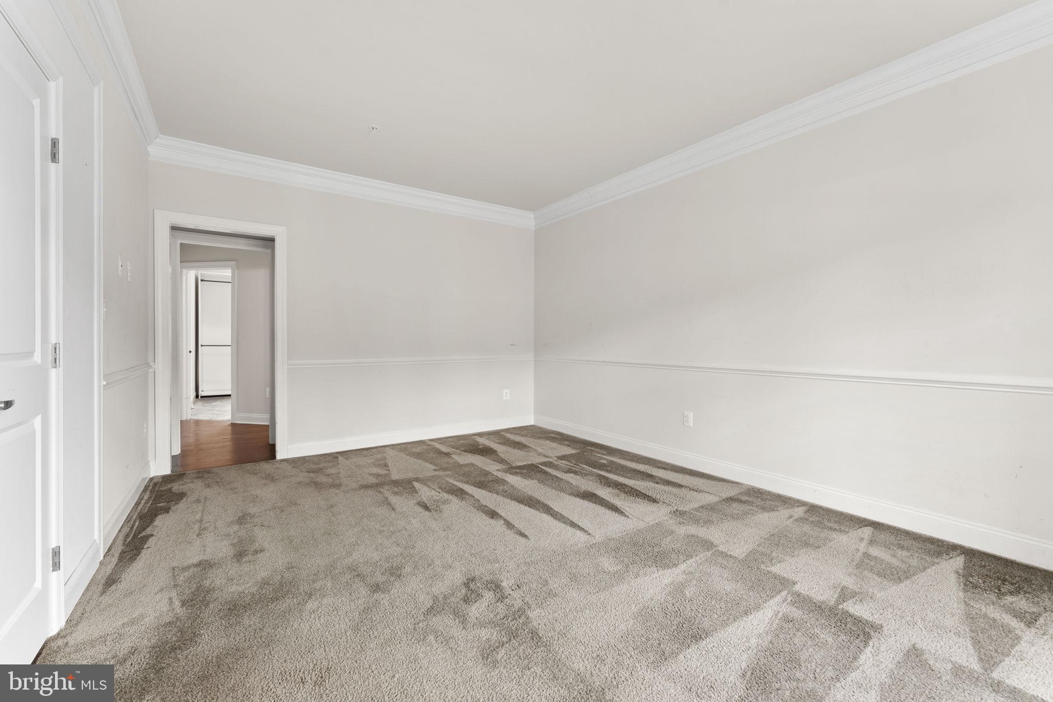 MARLBORO RIDGE - Residential