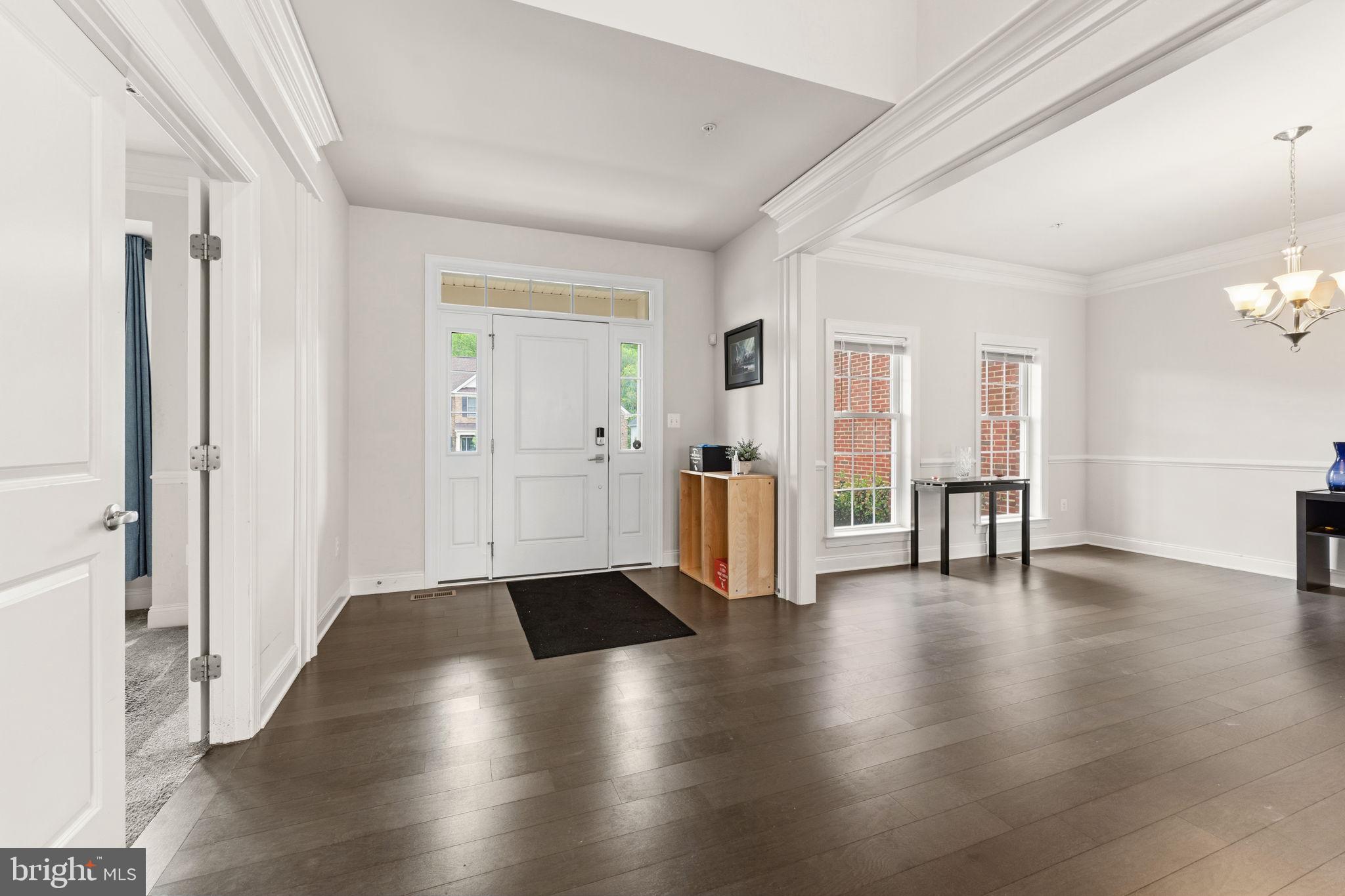 MARLBORO RIDGE - Residential