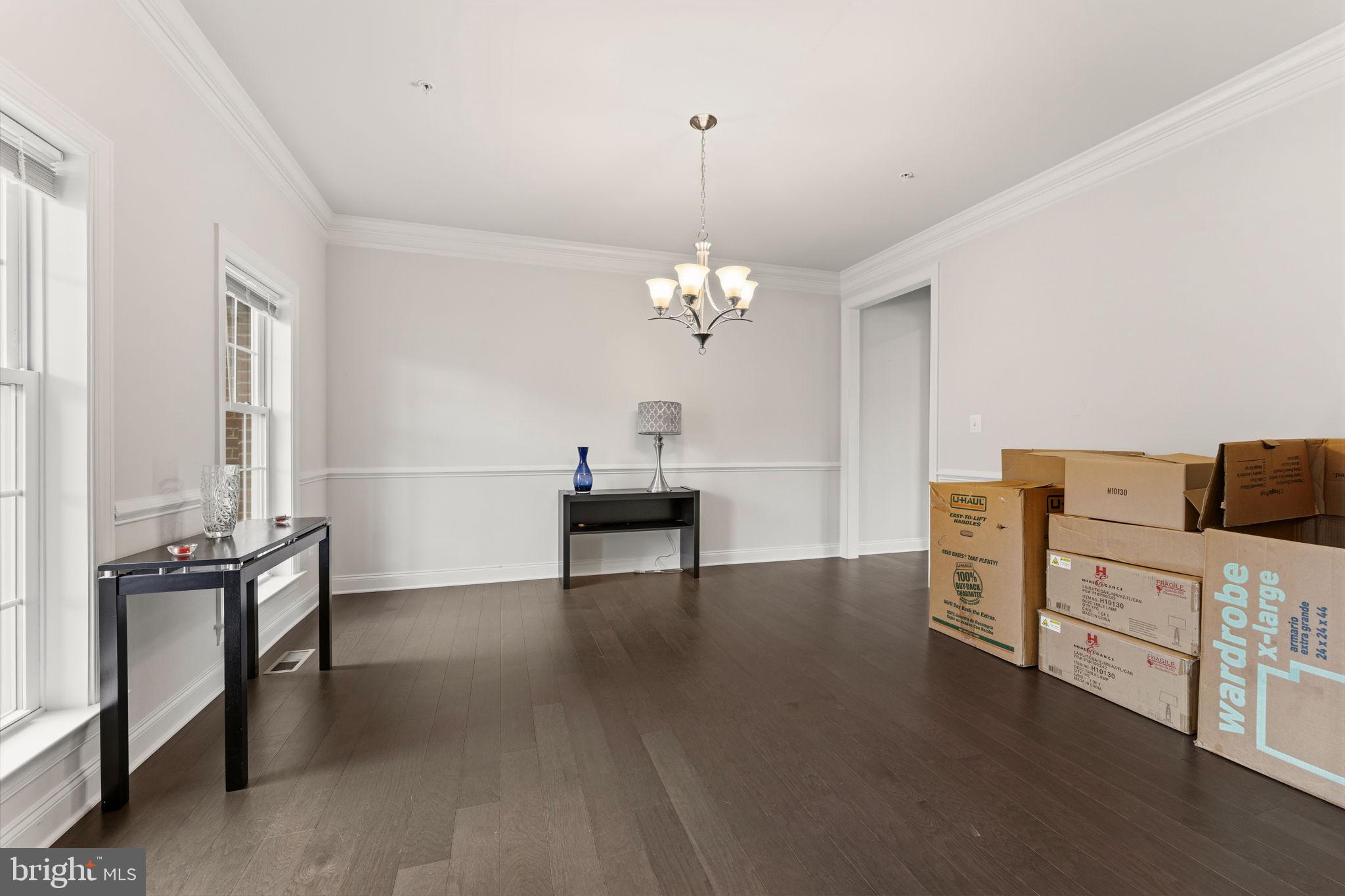 MARLBORO RIDGE - Residential