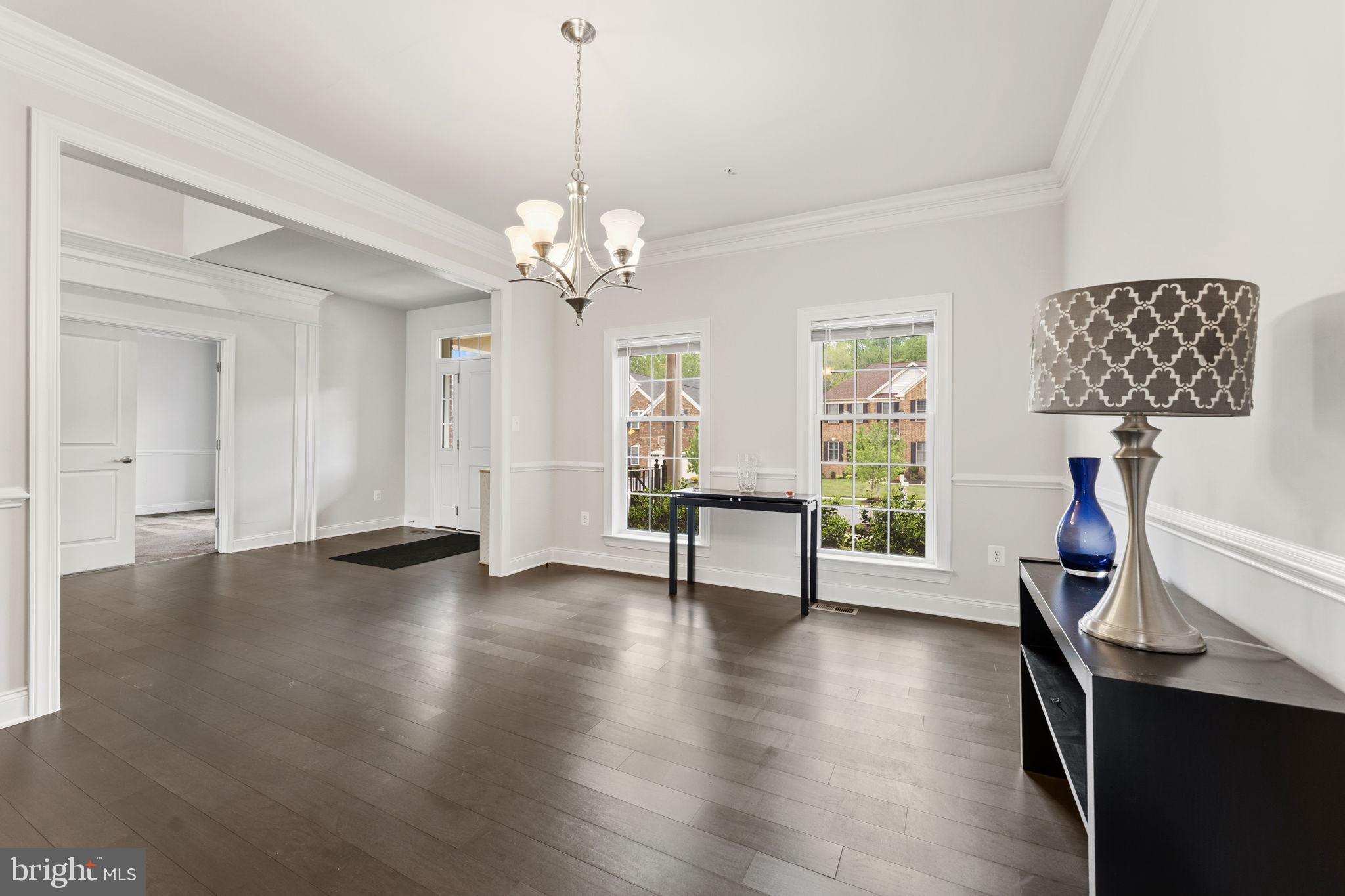 MARLBORO RIDGE - Residential