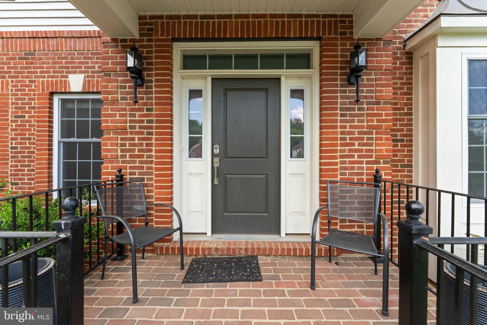 MARLBORO RIDGE - Residential