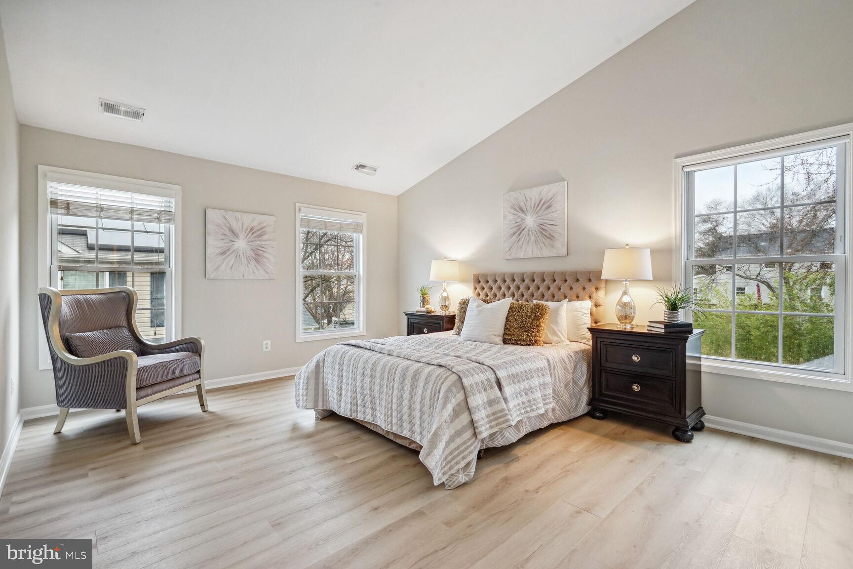 SUMMIT VEITCH - Residential