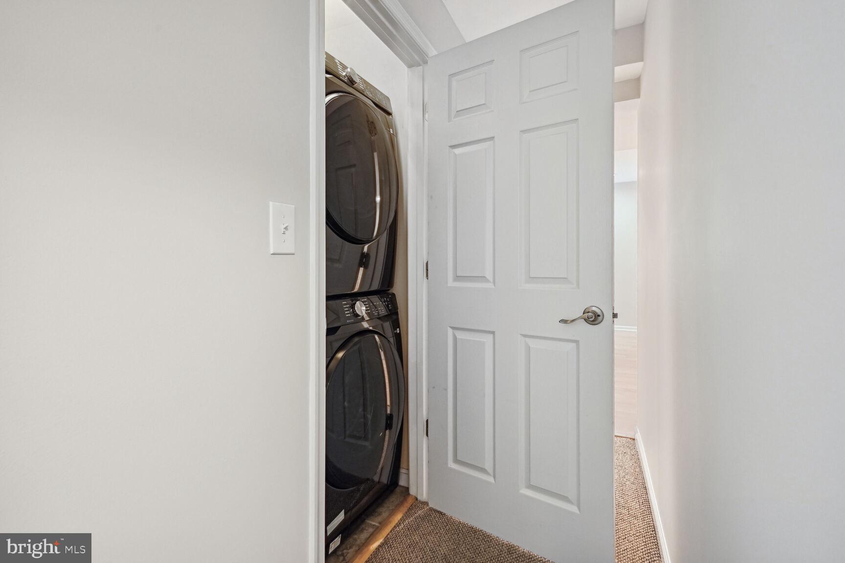 SUMMIT VEITCH - Residential