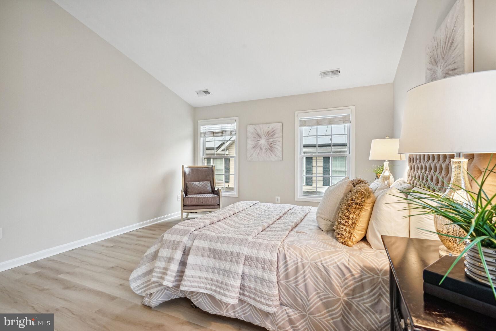 SUMMIT VEITCH - Residential