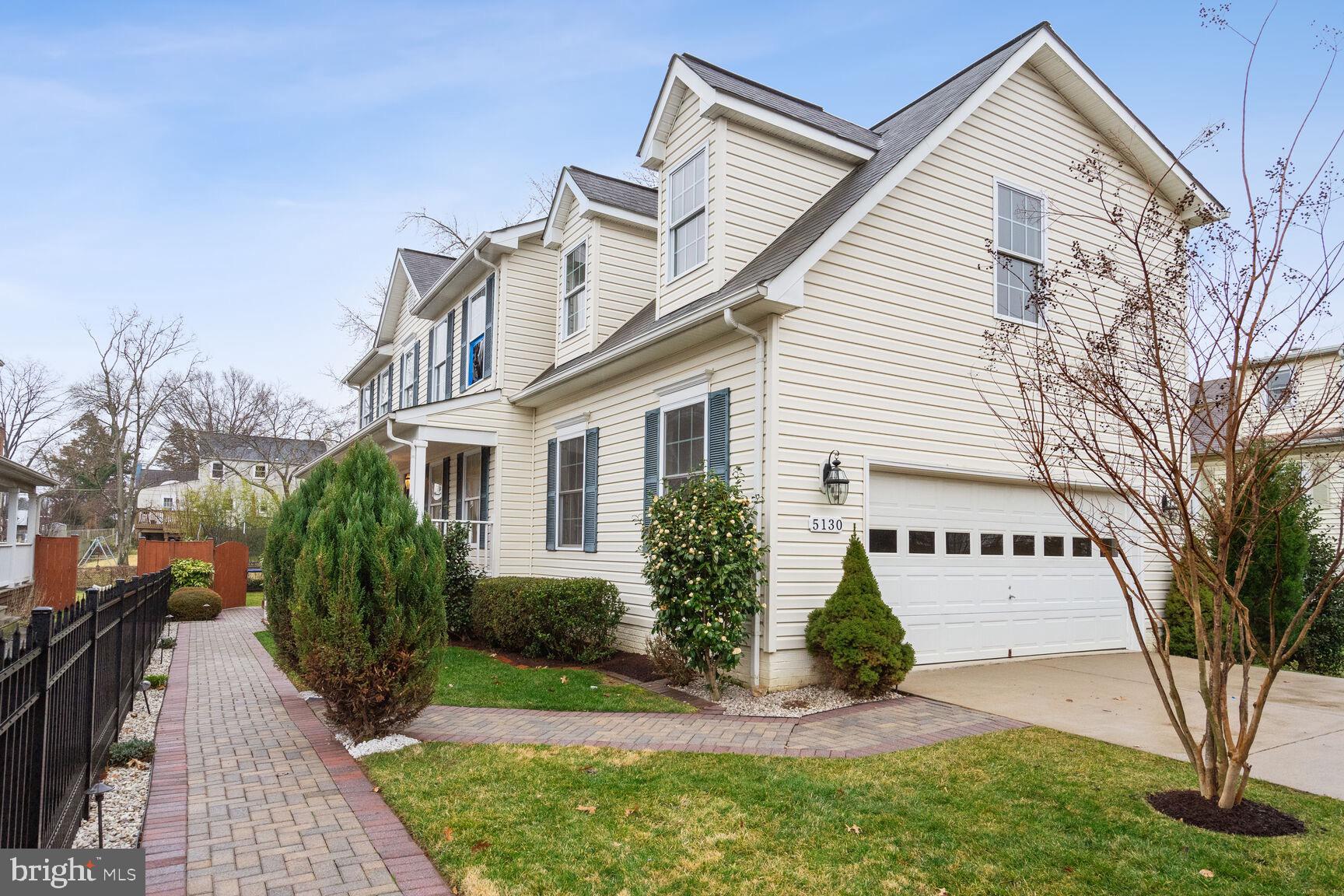 SUMMIT VEITCH - Residential