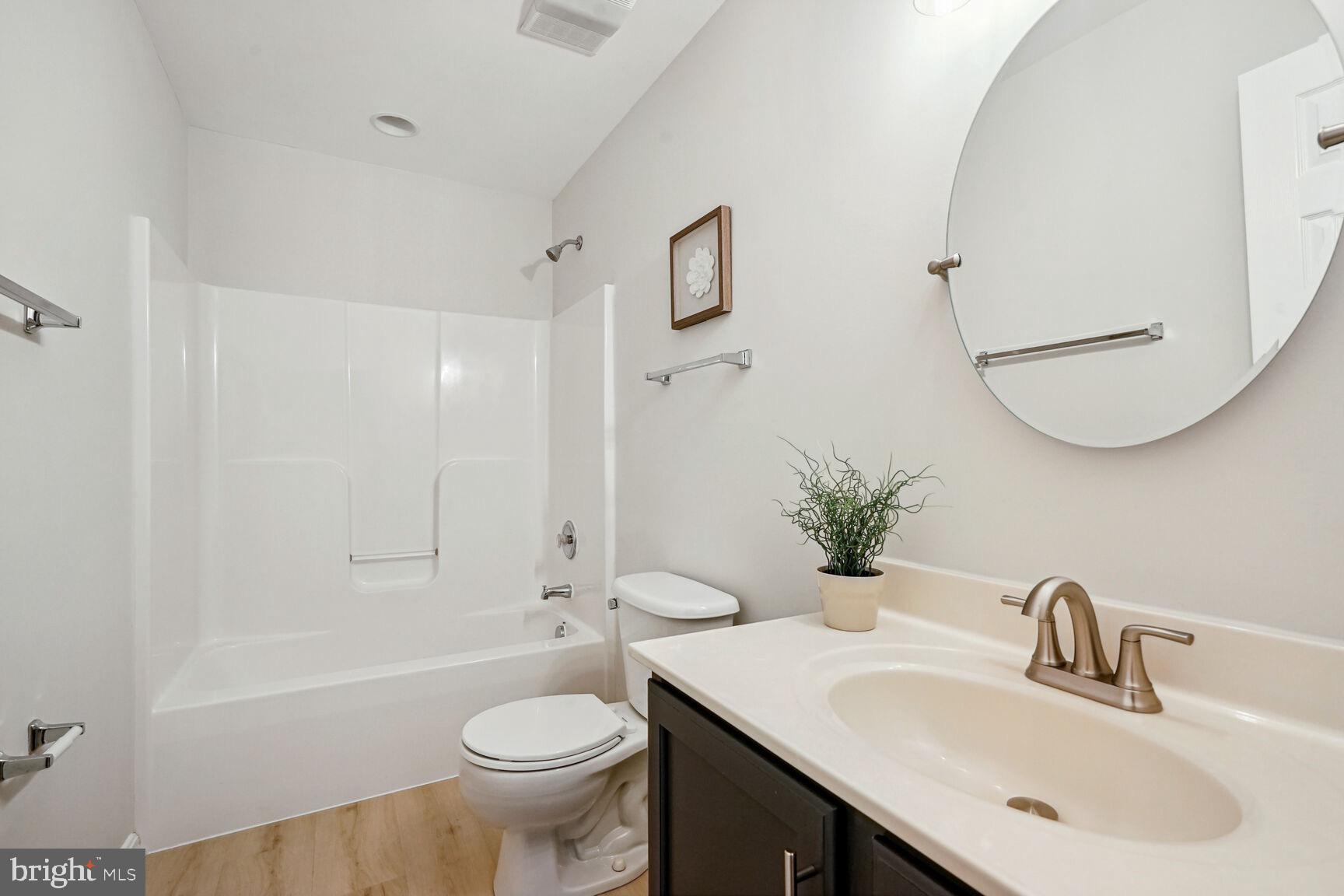 SUMMIT VEITCH - Residential