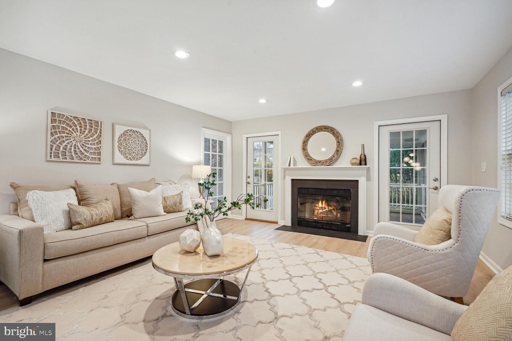 SUMMIT VEITCH - Residential