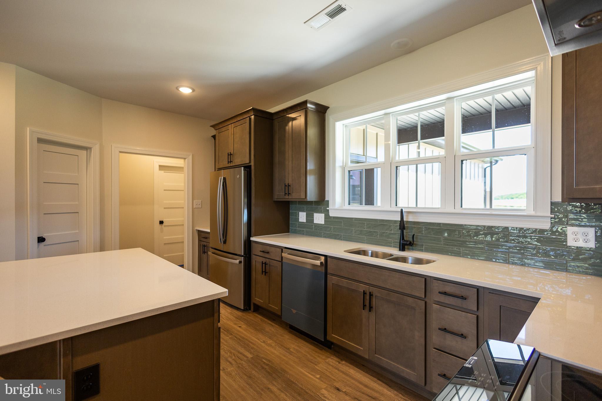 THE RESERVE AT TUSCARORA - Residential