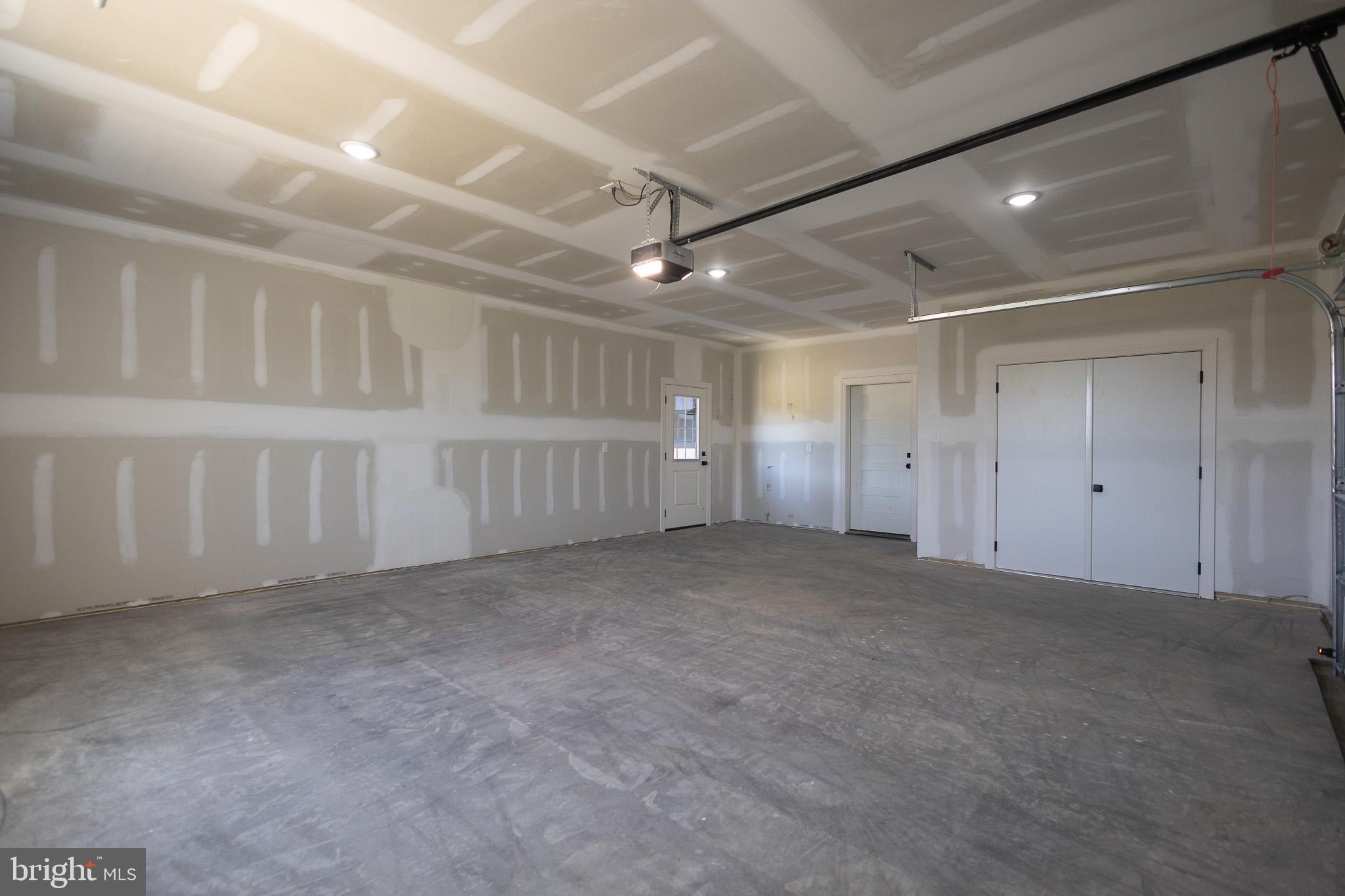 THE RESERVE AT TUSCARORA - Residential