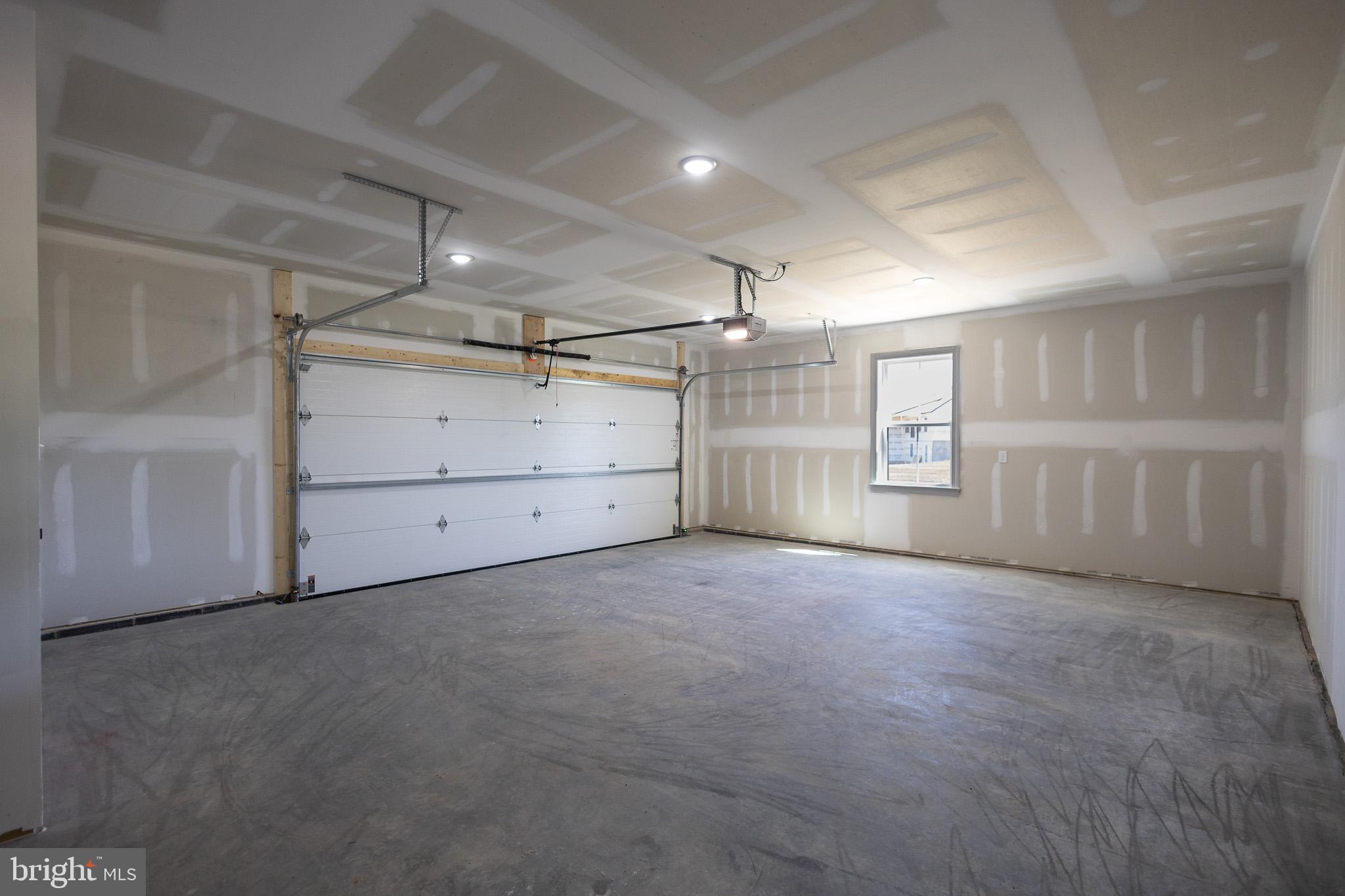 THE RESERVE AT TUSCARORA - Residential