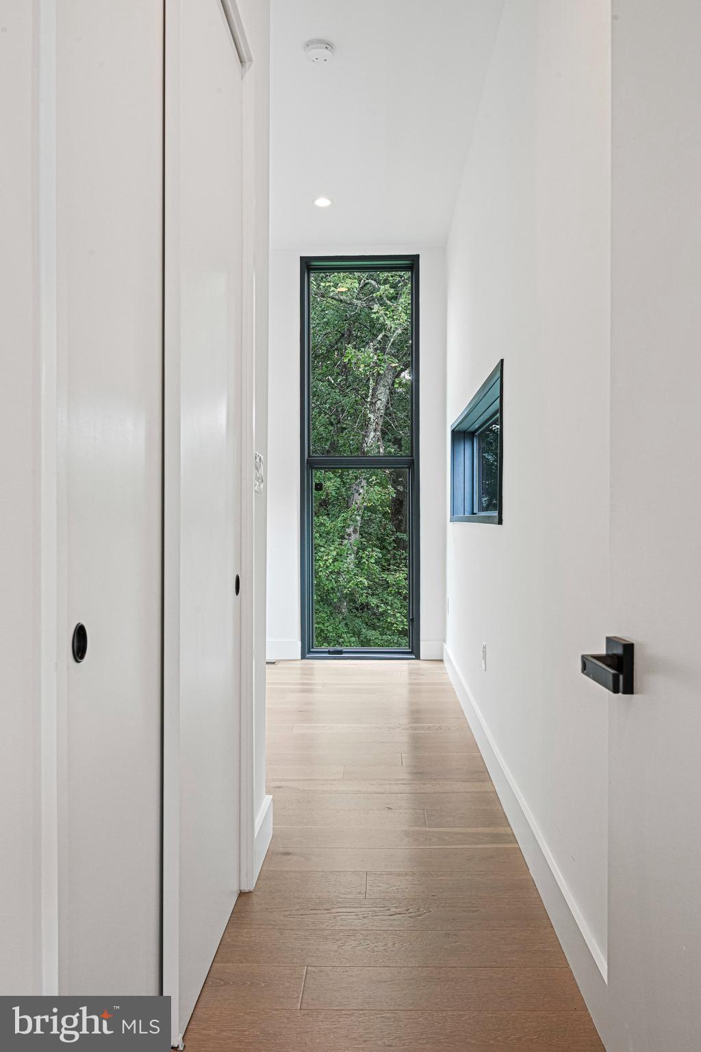 HAMPTONS OF MCLEAN - Residential