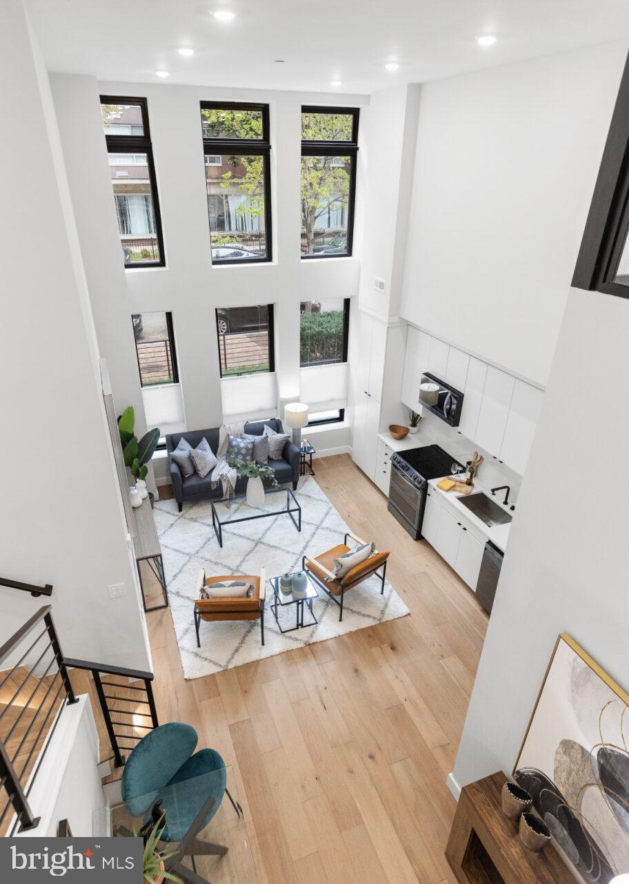 1208 M STREET NW 11