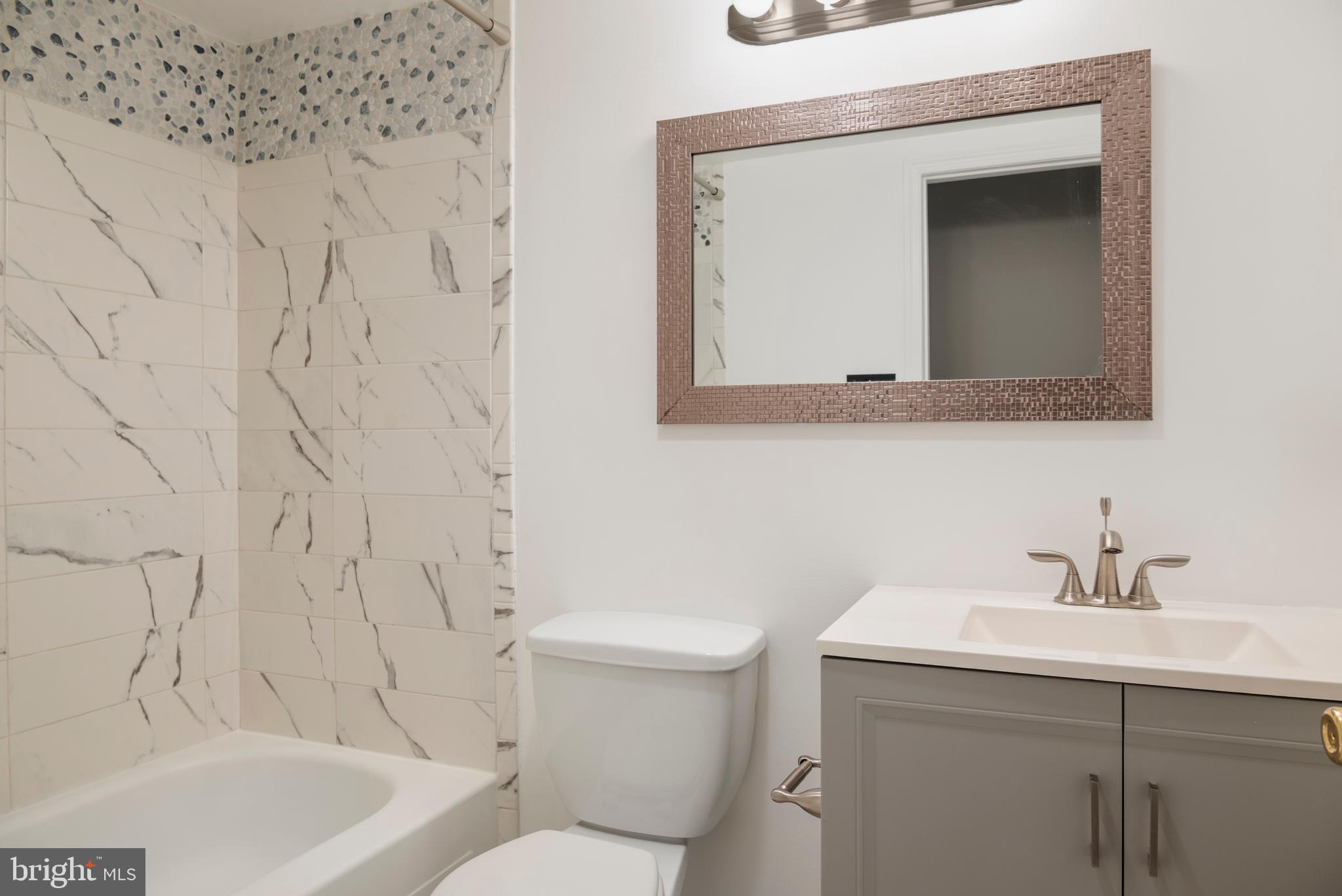 FAIRWINDS ON SEVERN - Residential Lease