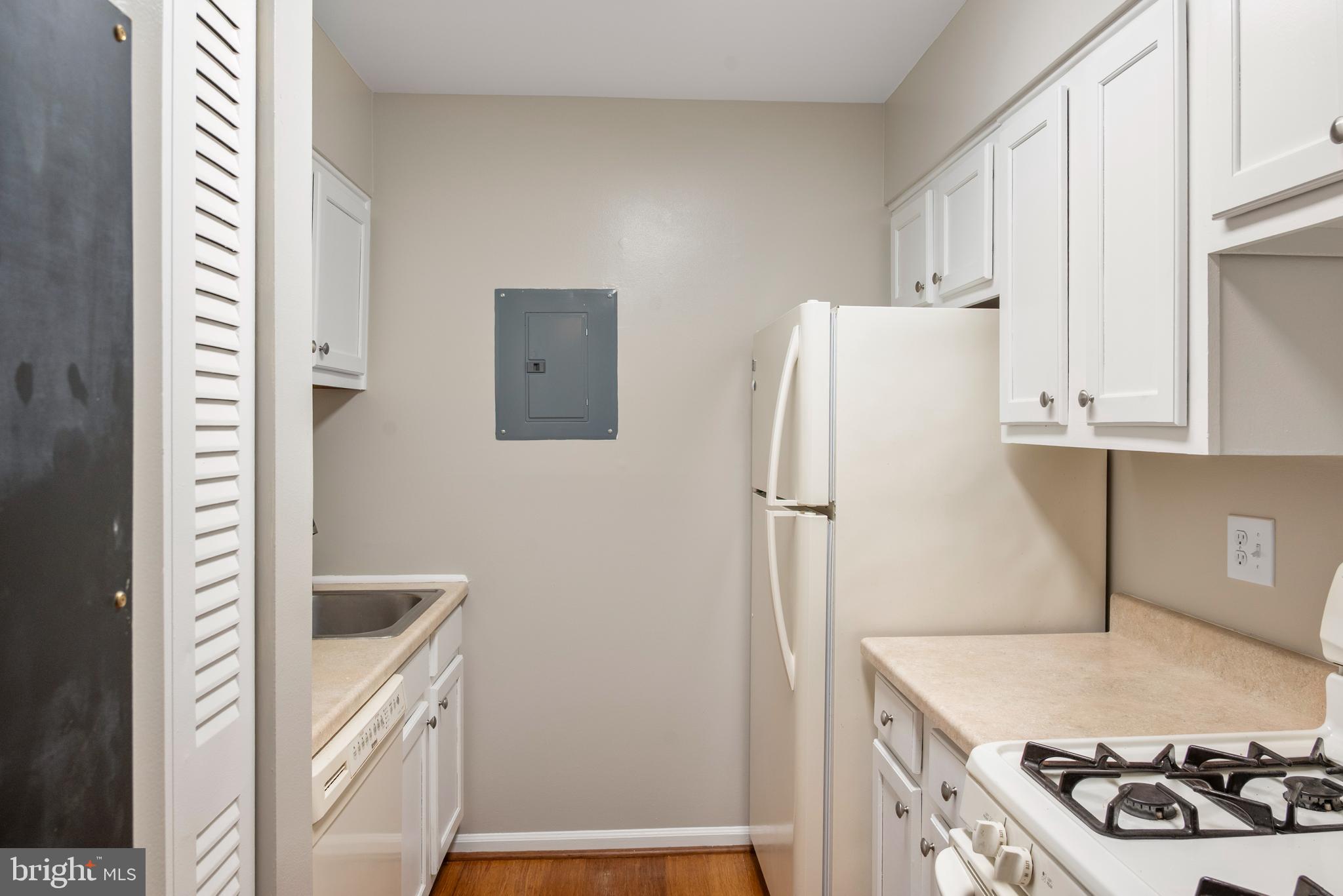 FAIRWINDS ON SEVERN - Residential Lease