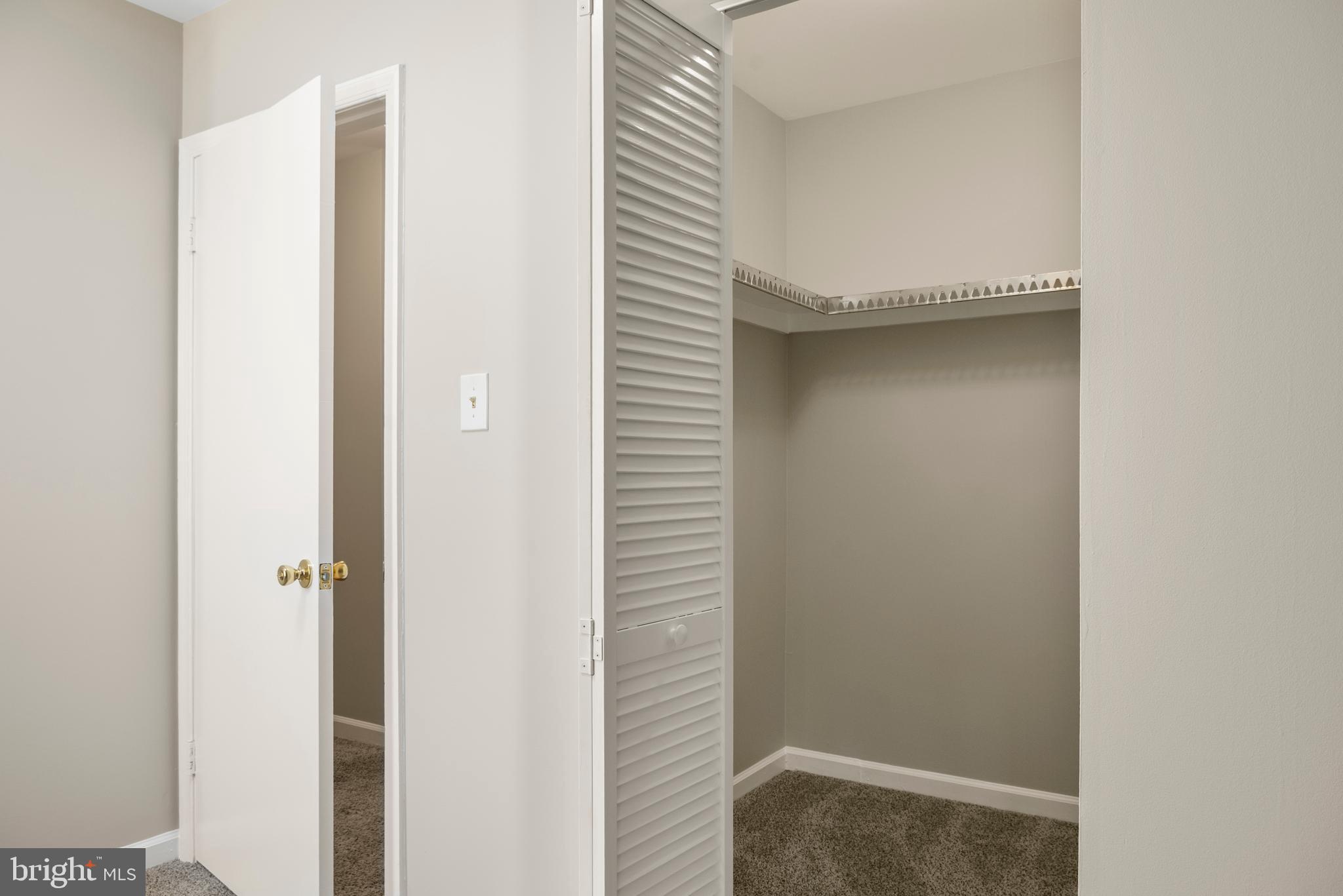 FAIRWINDS ON SEVERN - Residential Lease