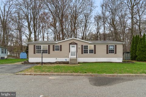Mobile Home For Sale - 151 Robin Dr<br/> Gloucester County, WEST DEPTFORD, NJ 08066