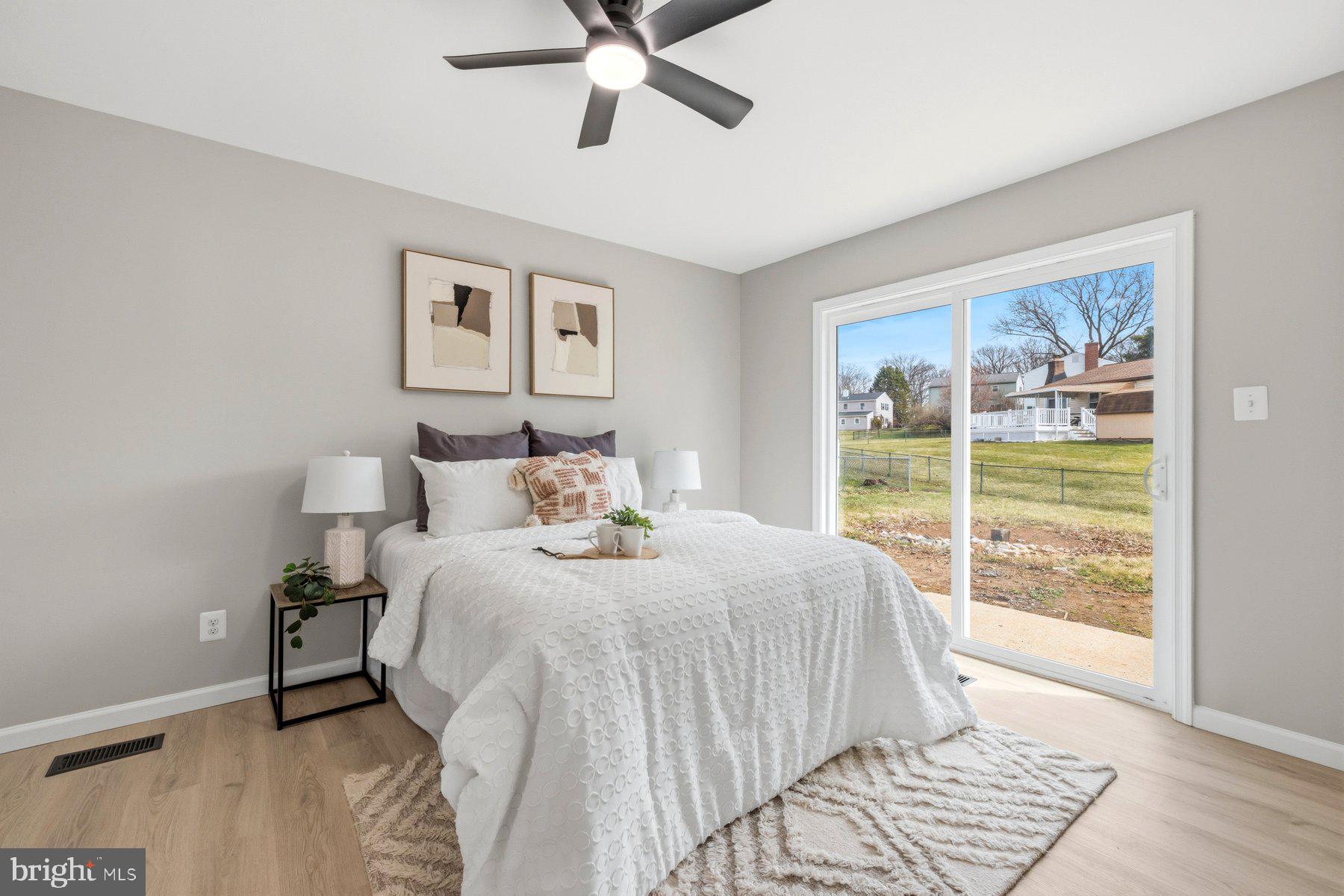 WOODBRIDGE VALLEY - Residential