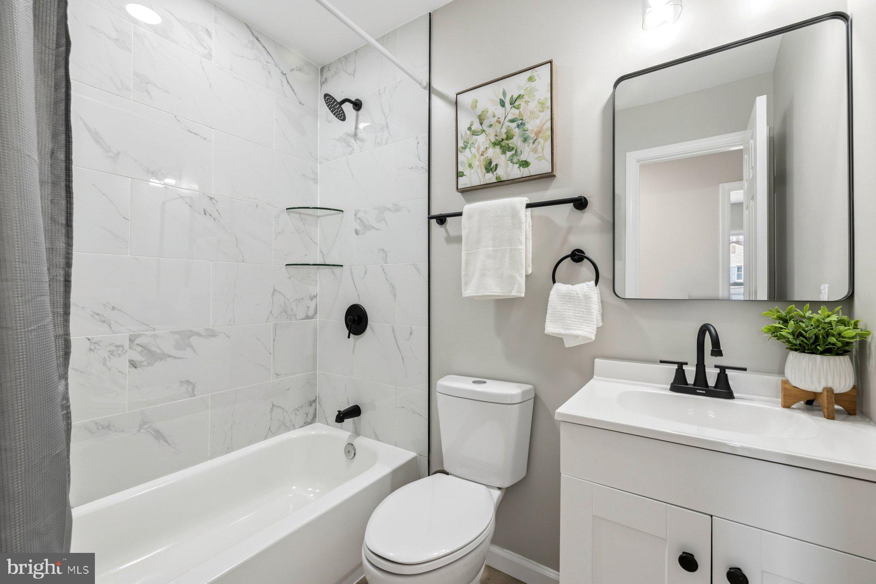 WOODBRIDGE VALLEY - Residential