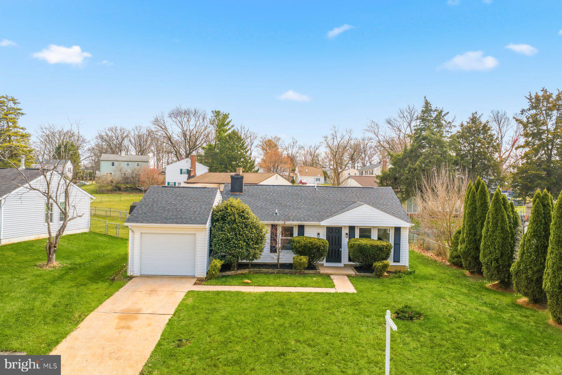 WOODBRIDGE VALLEY - Residential