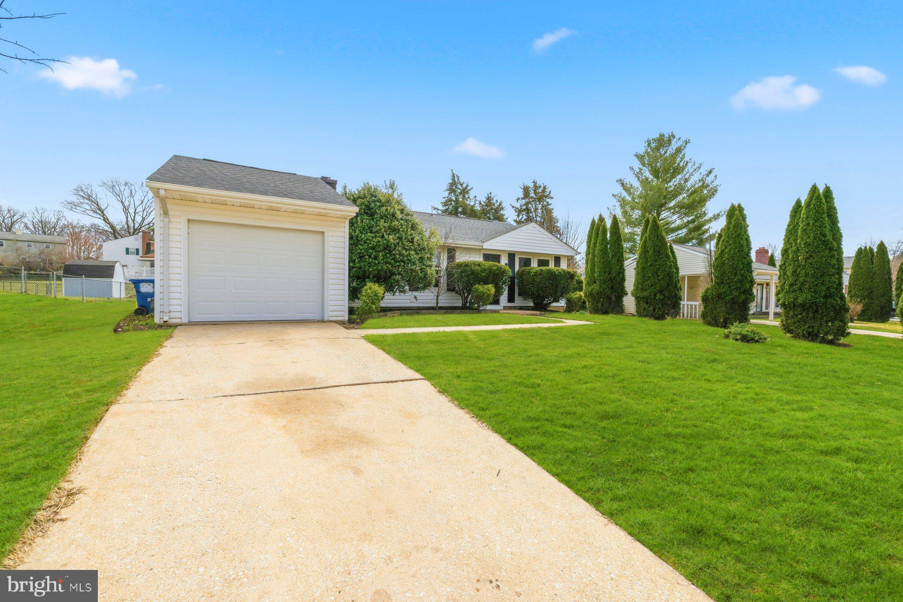 WOODBRIDGE VALLEY - Residential