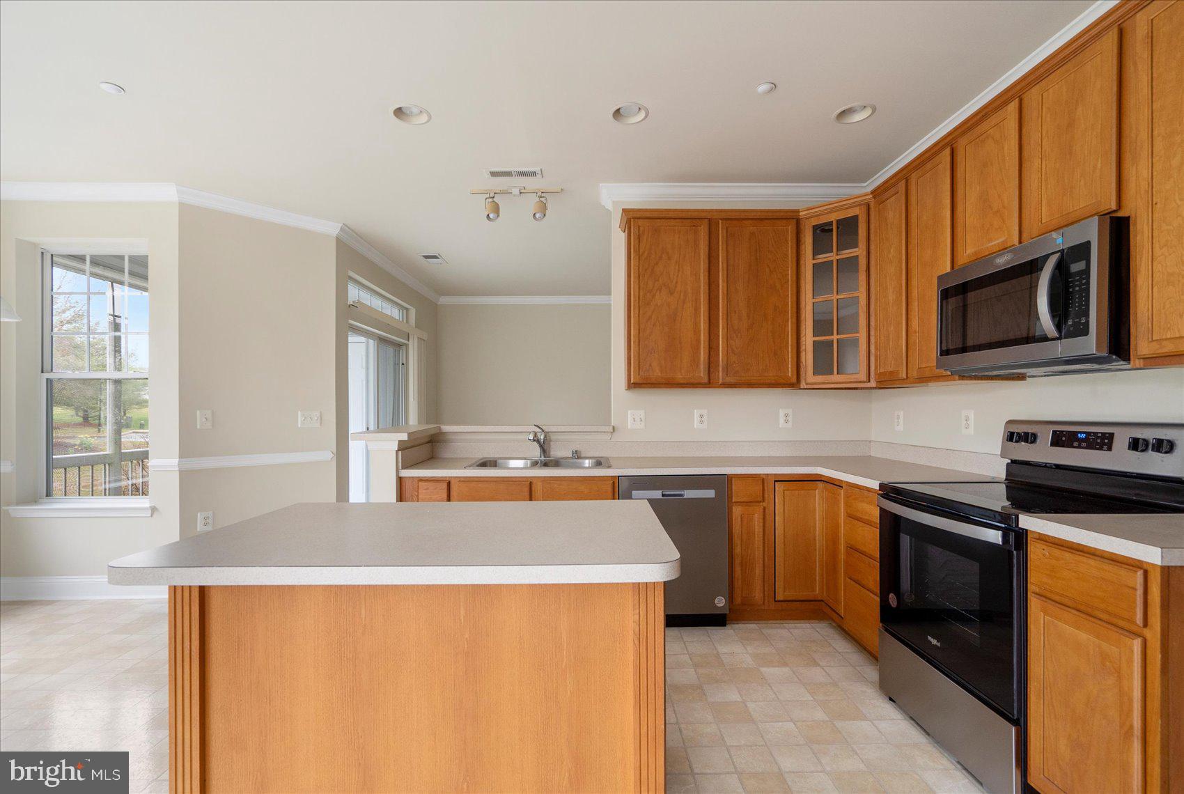 GREENBRIER HILLS - Residential