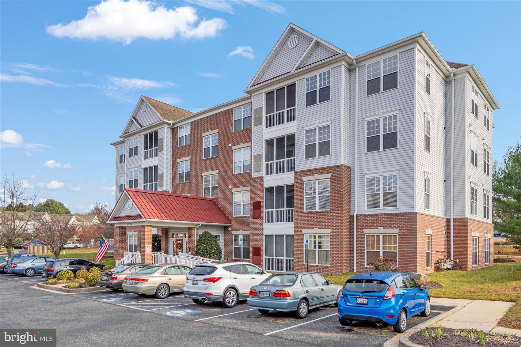 GREENBRIER HILLS - Residential