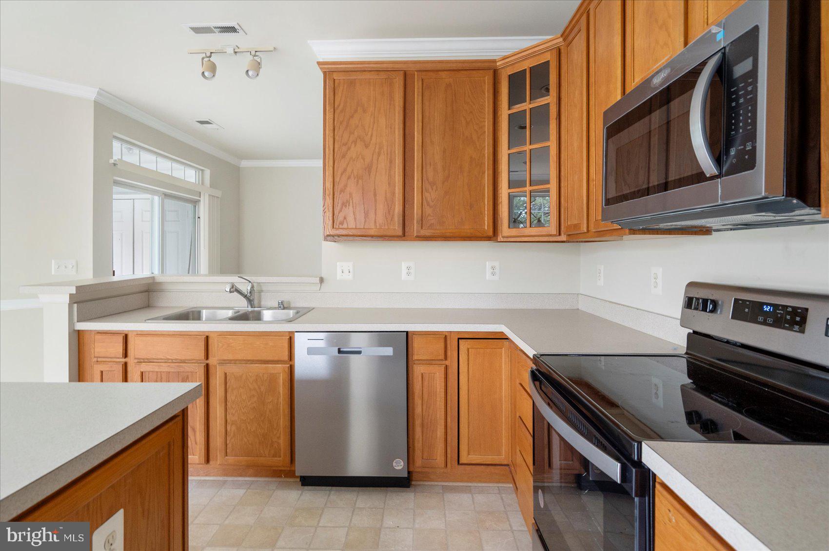 GREENBRIER HILLS - Residential