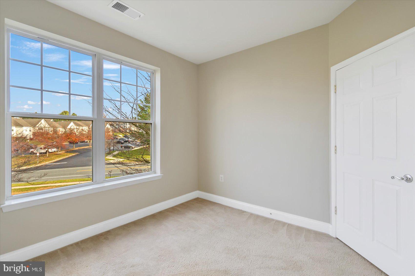 GREENBRIER HILLS - Residential