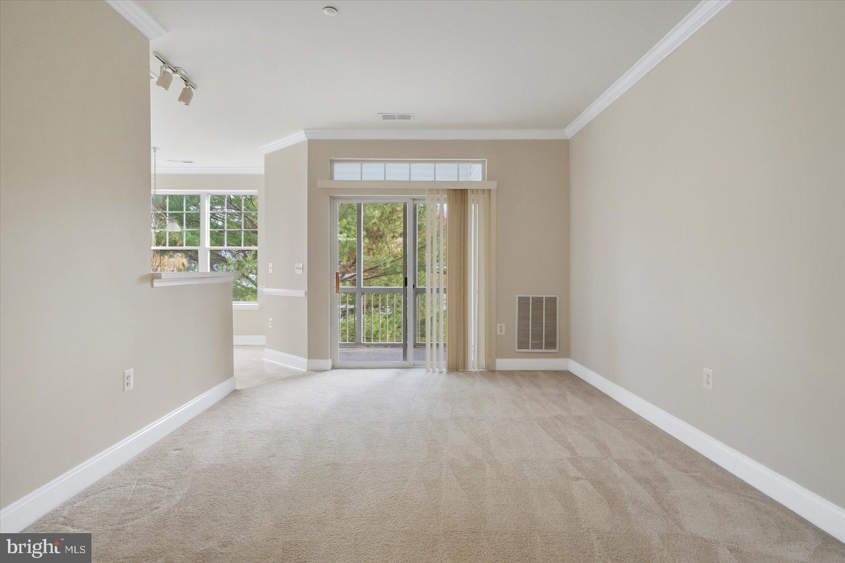 GREENBRIER HILLS - Residential