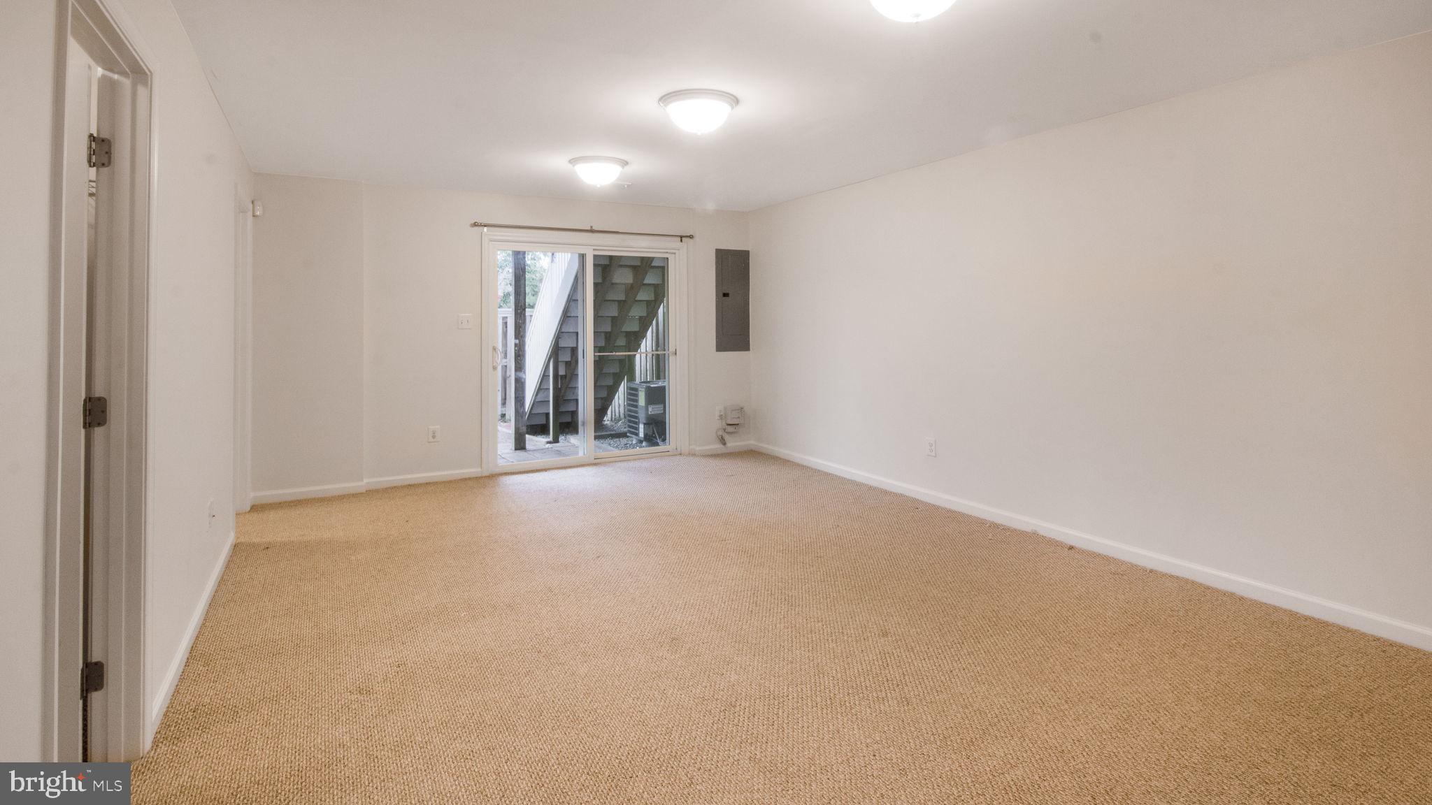 AUTUMN OAKS - Residential Lease