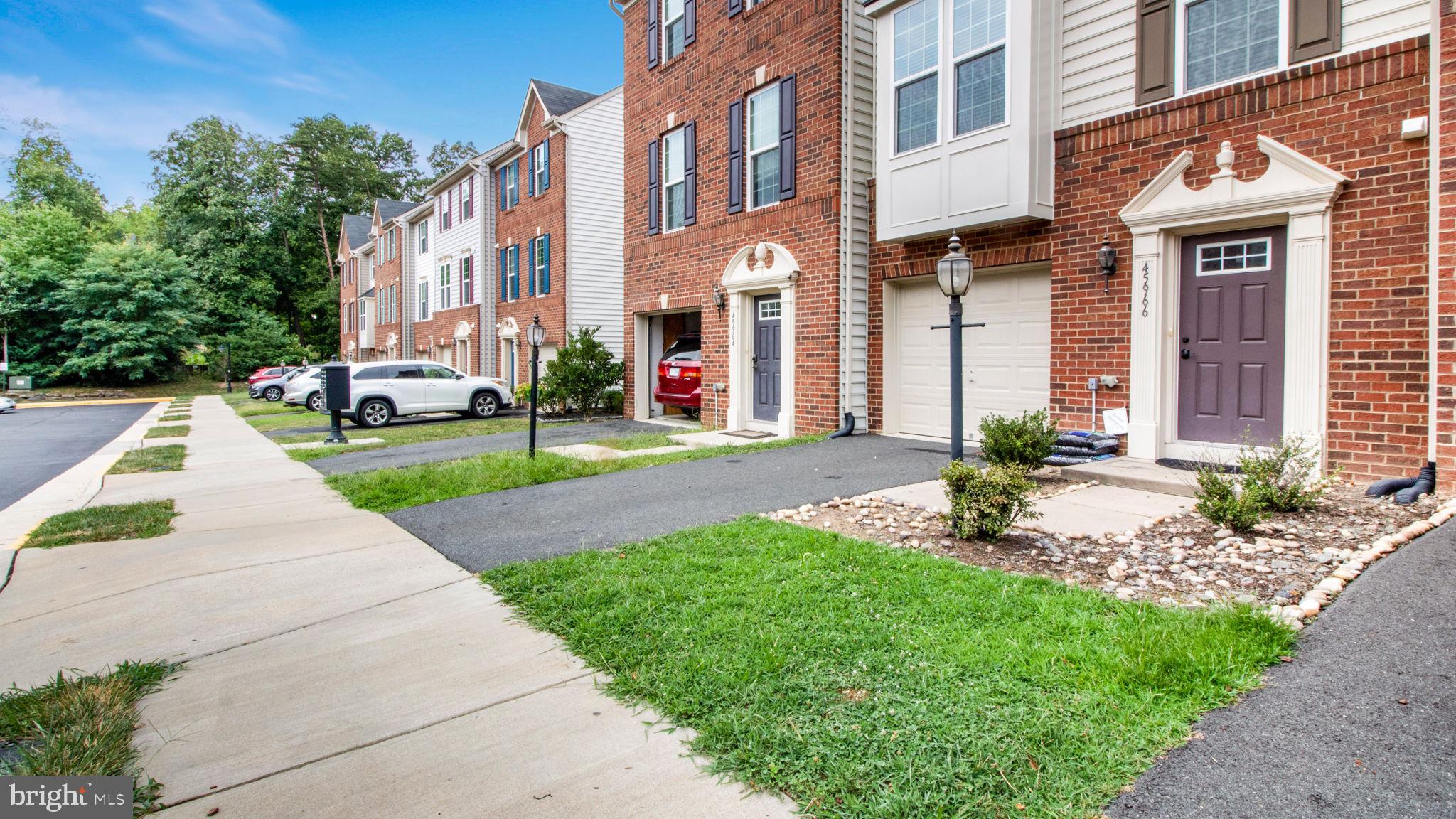 AUTUMN OAKS - Residential Lease