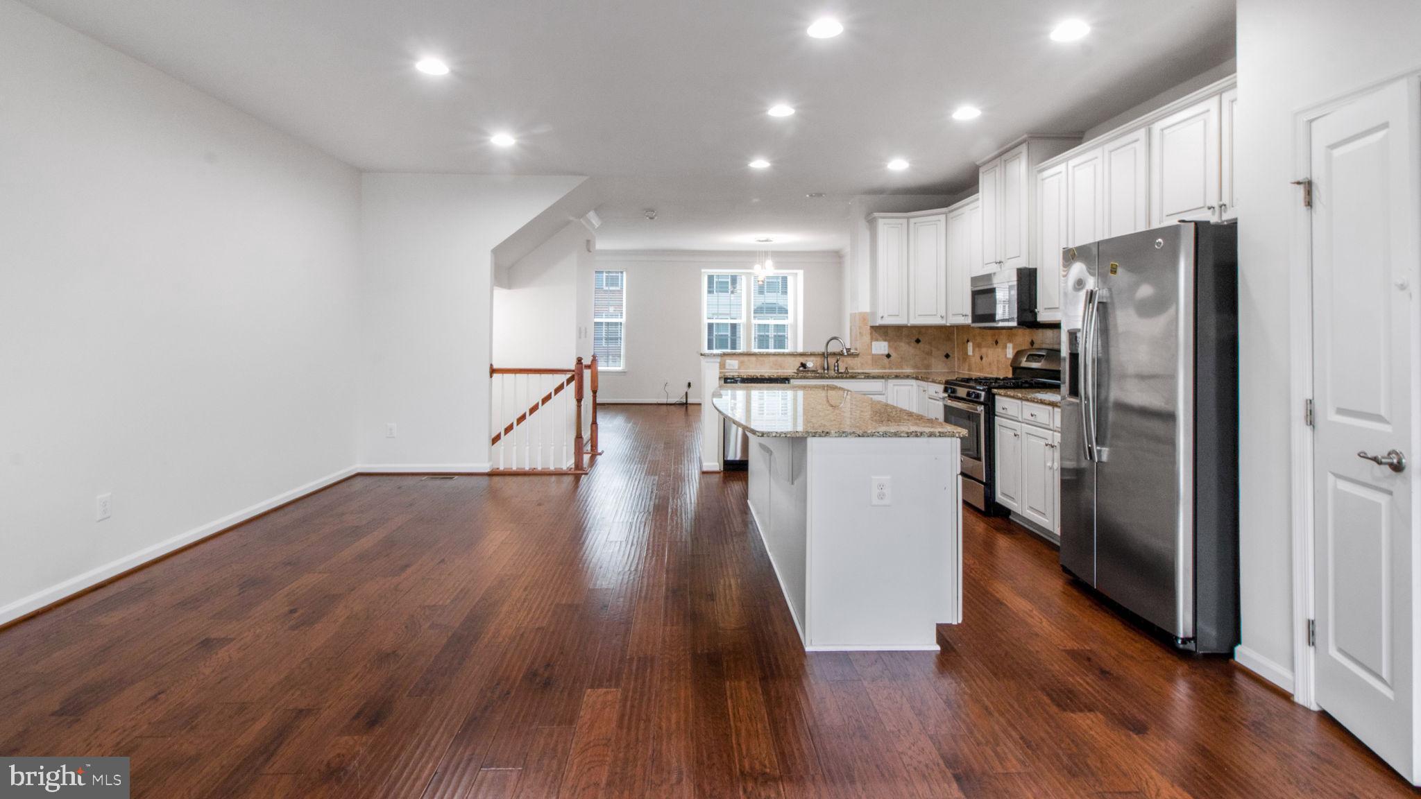 AUTUMN OAKS - Residential Lease