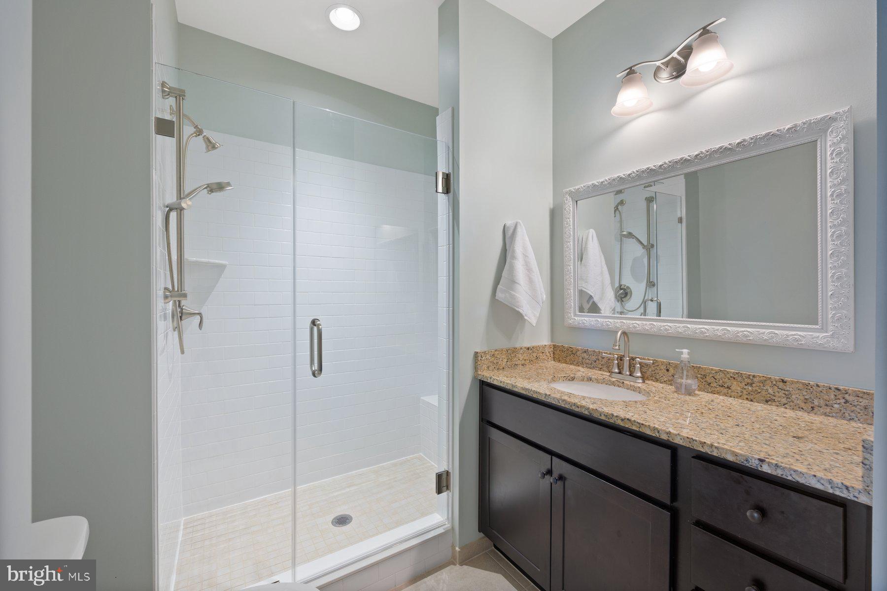 TWO RIVERS - Residential