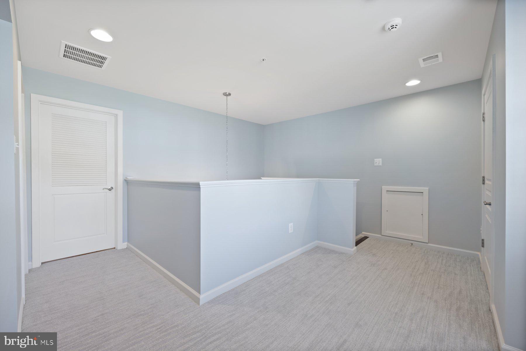 TWO RIVERS - Residential