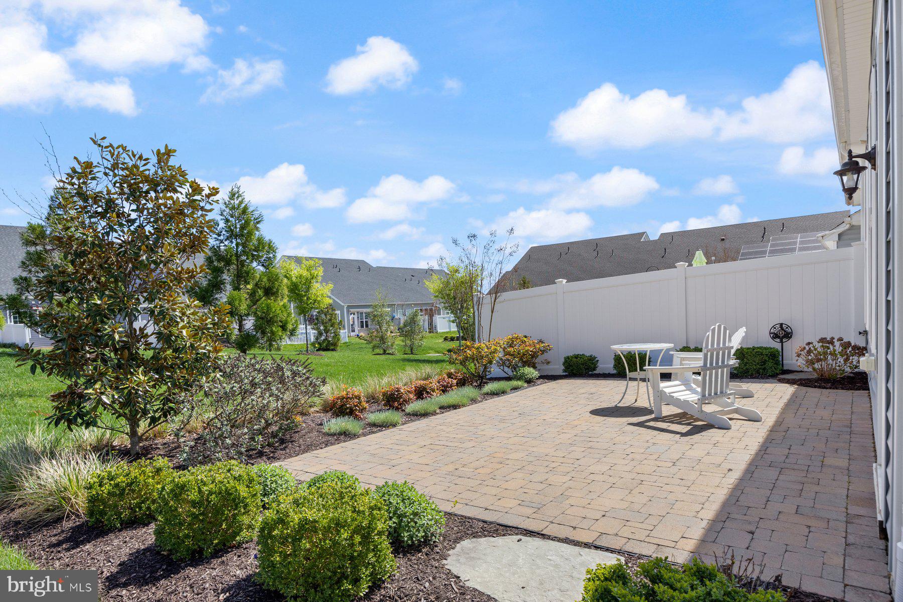 TWO RIVERS - Residential