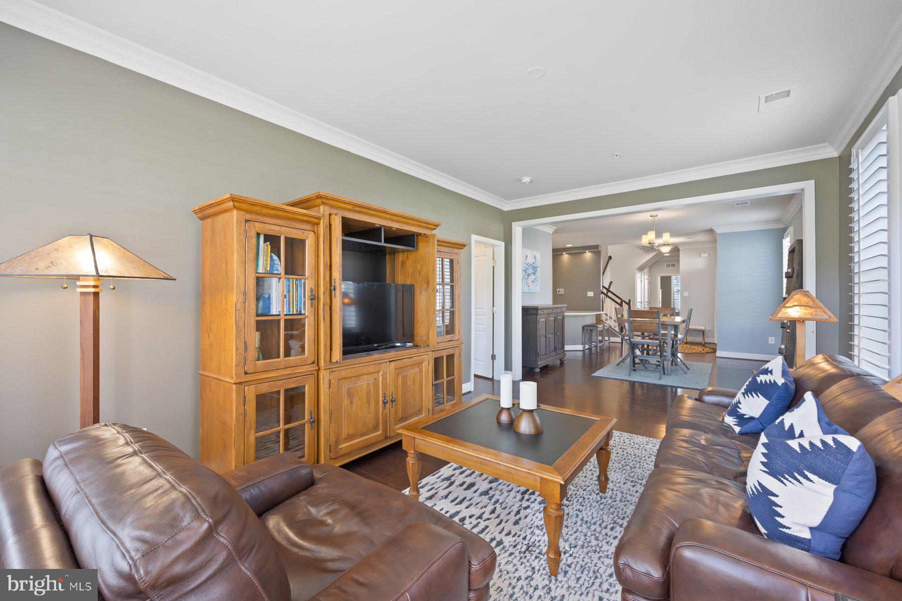 TWO RIVERS - Residential