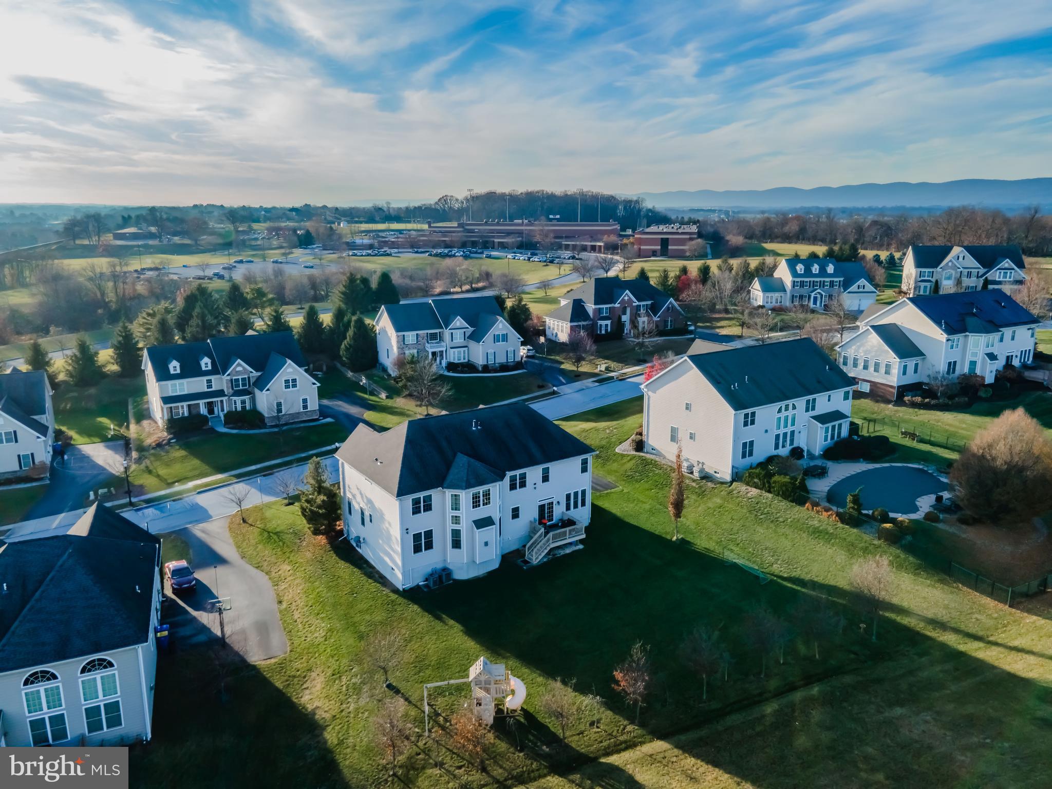 BELLA VISTA - Residential